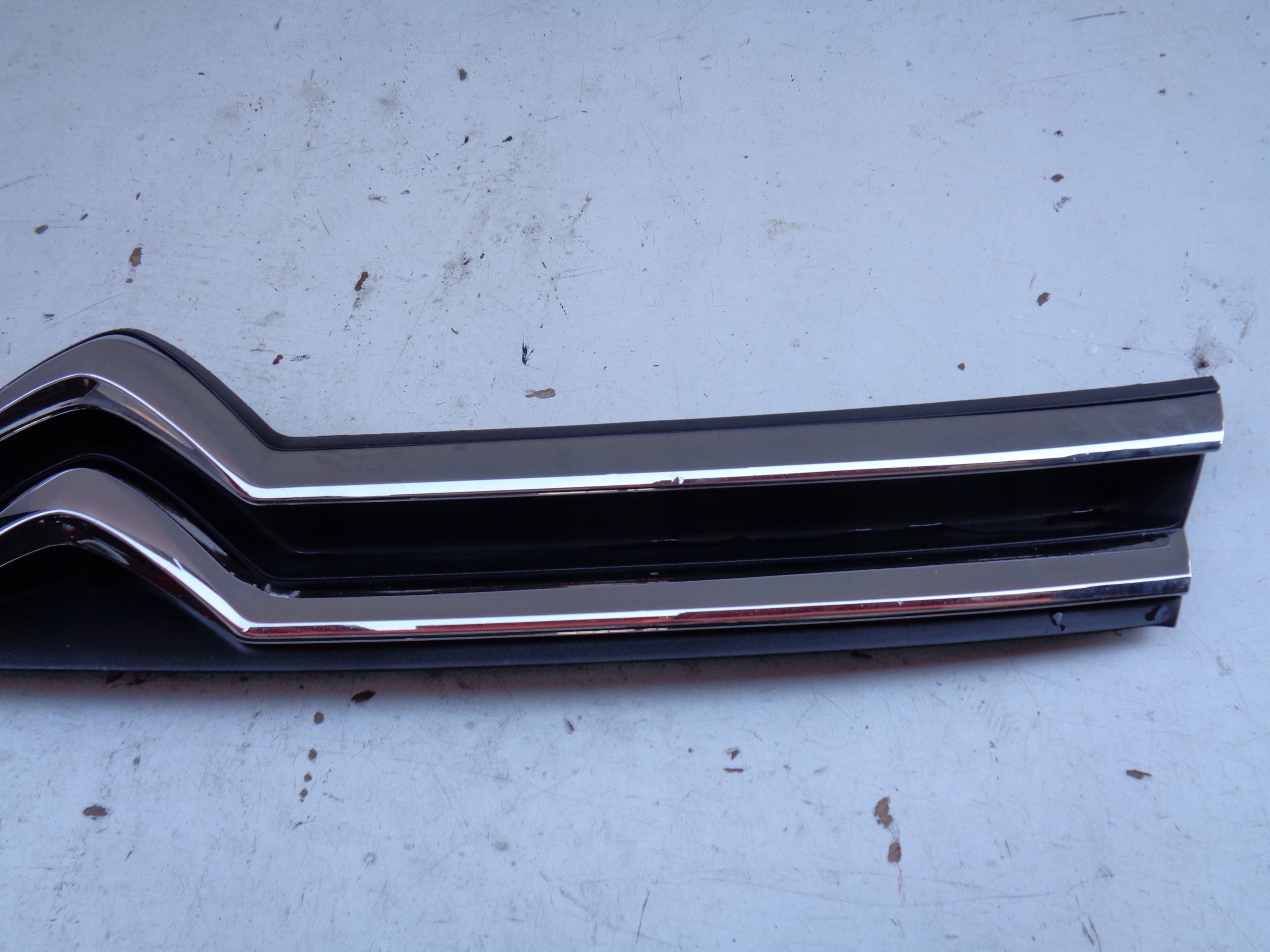 MRIEZKA LISTA CITROEN JUMPY SPACETOURER 16-