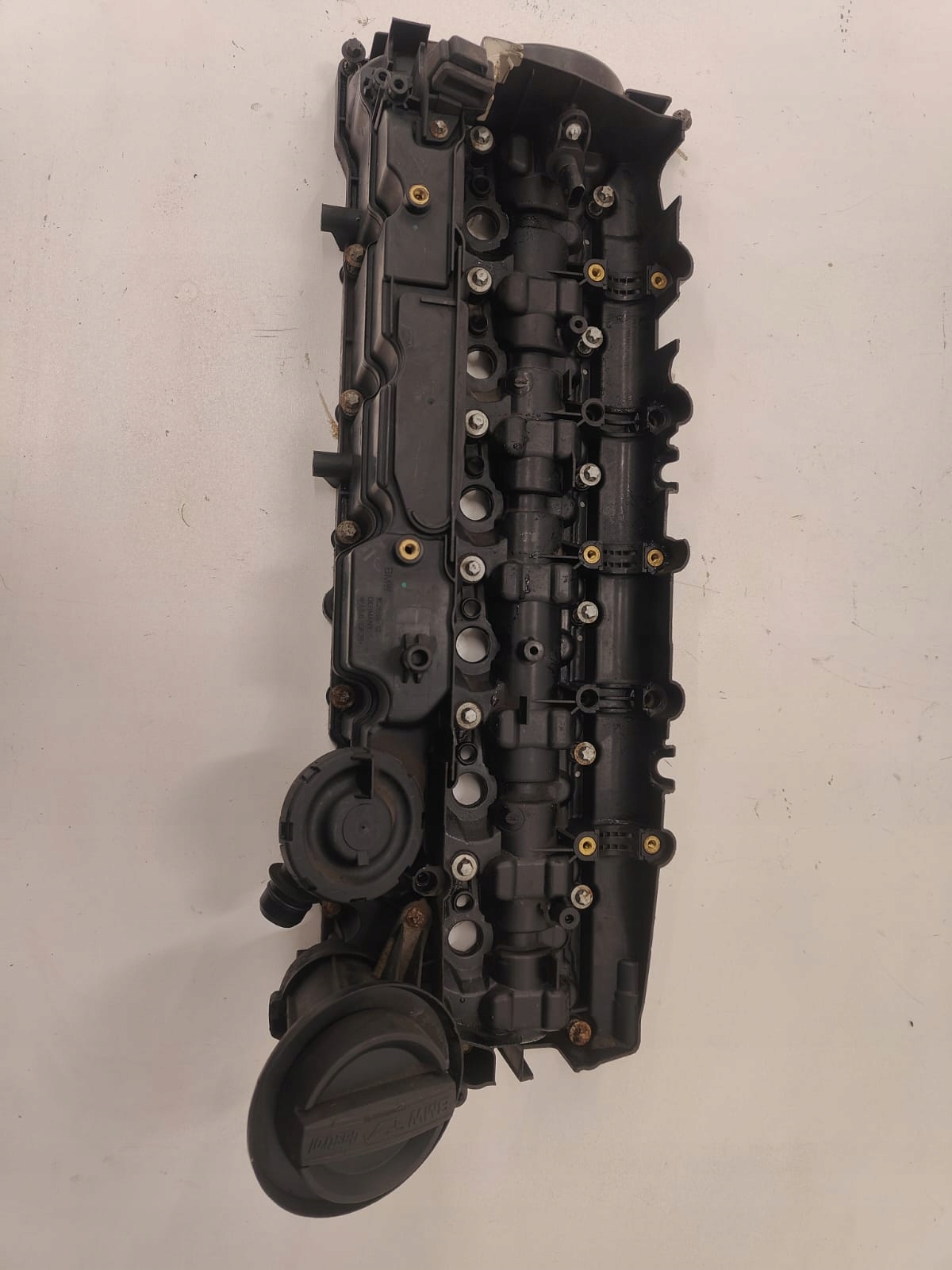 BMW 3.0d e70 n57 f10 oe 1526581 KRYT VEKO VENTILOV