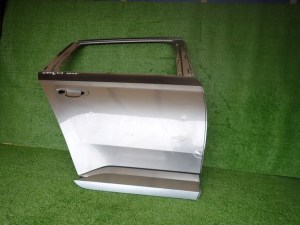 SKODA SUPERB III KOMBI 15- PRAVE ZADNE DVERE SKODA SUPERB III KOMBI 15- PRAVE ZADNE DVERE