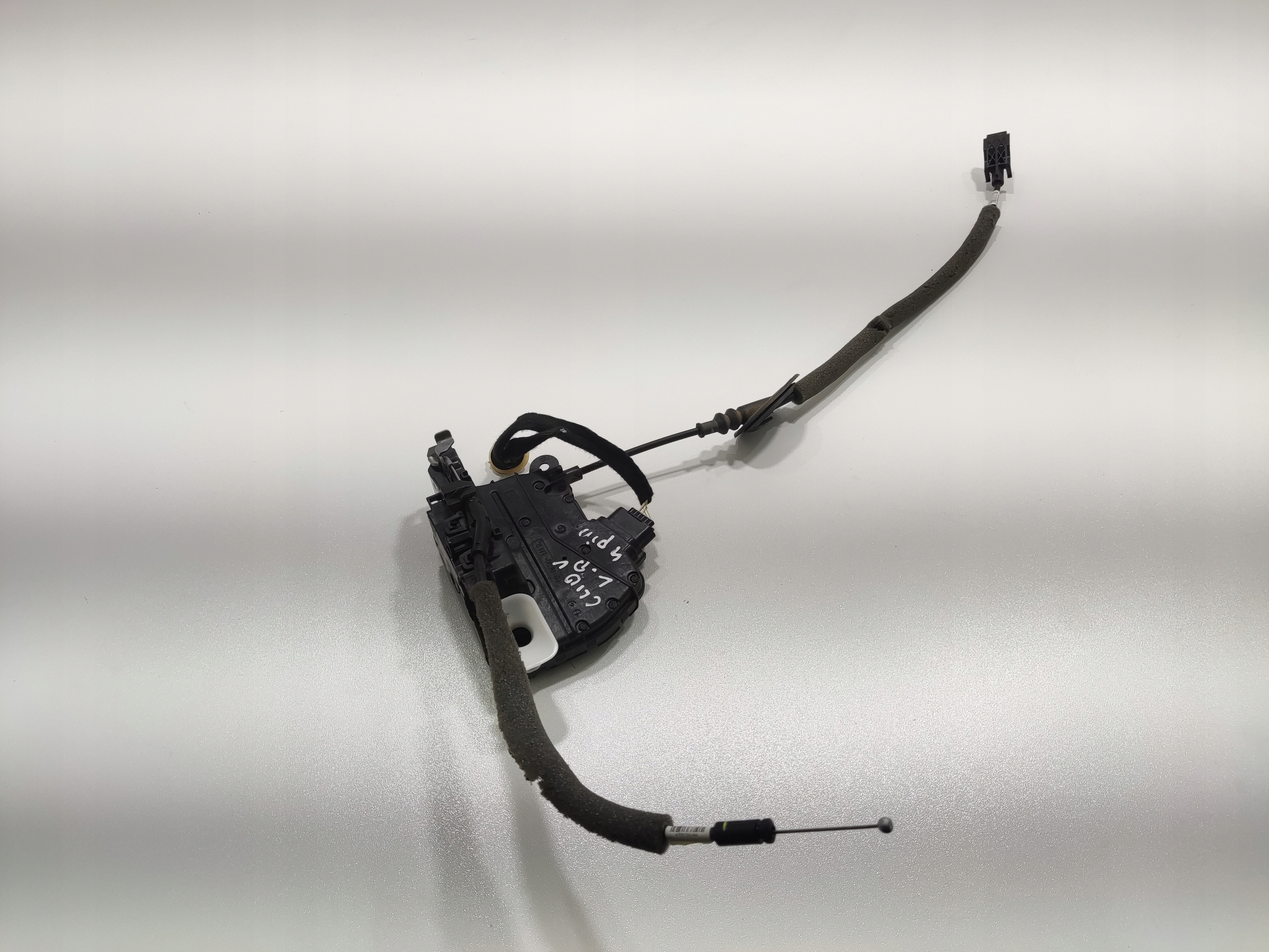 ZAMOK LAVYCH PREDNYCH DVERI RENAULT CLIO V 805032387R 2019-2024