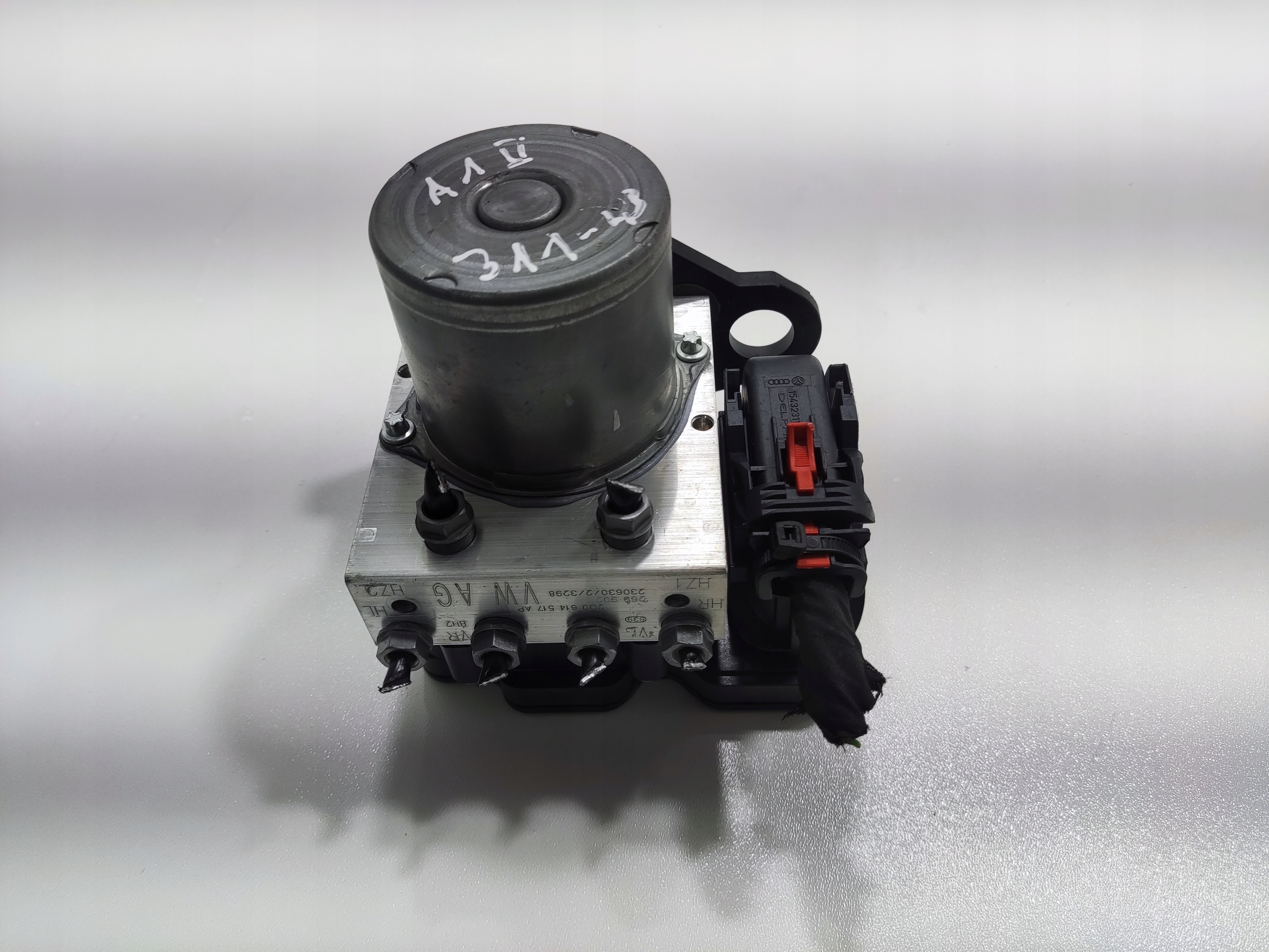 RIADIACA JEDNOTKA KOCKA ABS AUDI A1 II 82A 2Q0614517AP 2Q0614517N 2019-2024