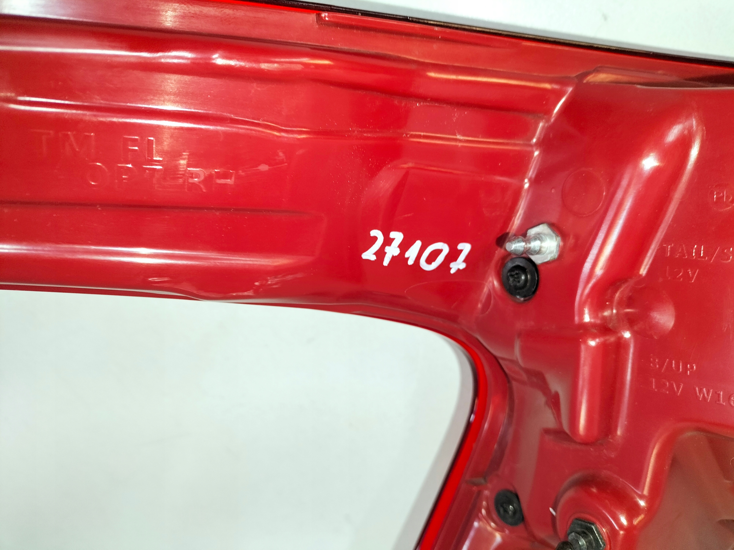 PRAVE ZADNE SVETLO HYUNDAI SANTA FE IV LIFT 21-