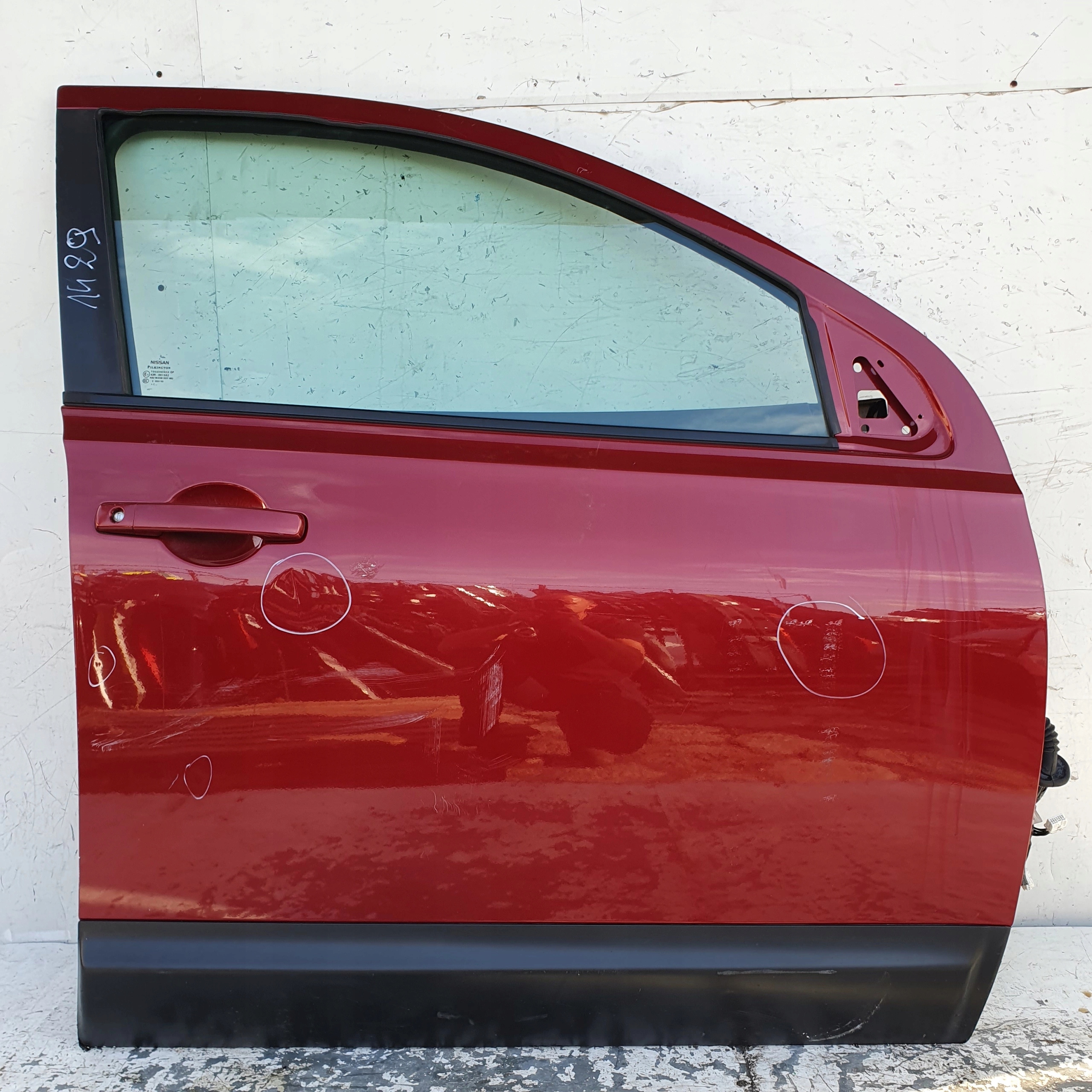 NISSAN QASHQAI J10 PRAVE PREDNE DVERE
