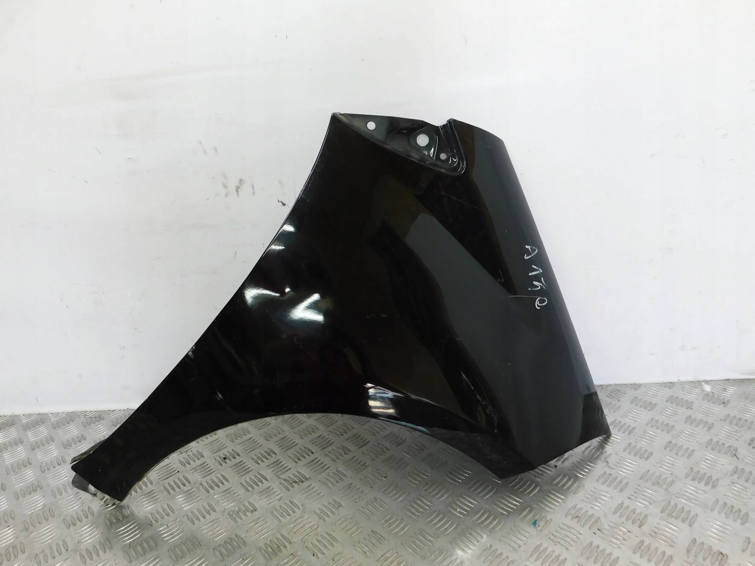 BLATNIK PREDNÝ PRAVY MERCEDES A KLASA W169