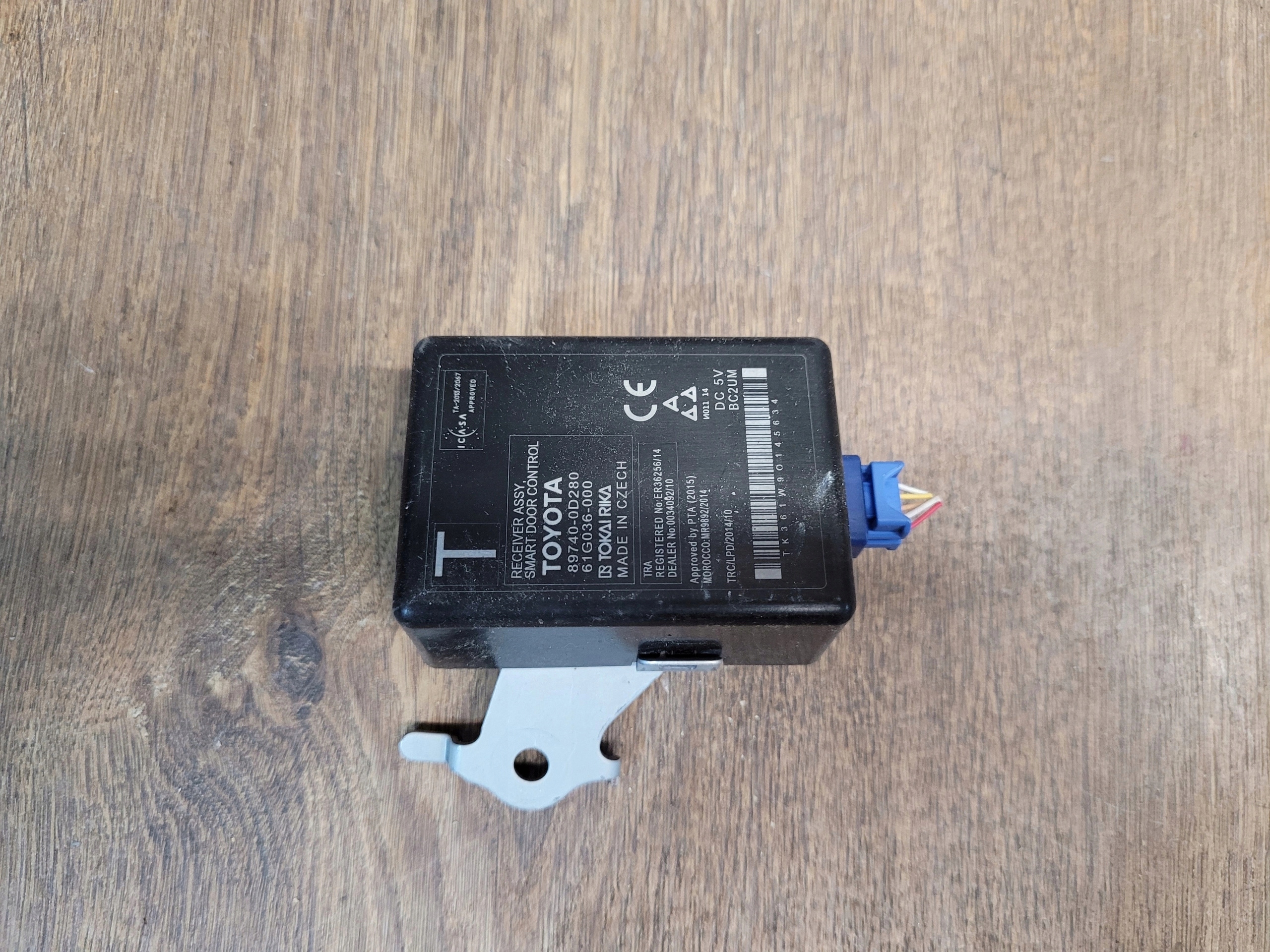 YARIS III CIDLO TLAKU VZDUCHU 89760-0D070