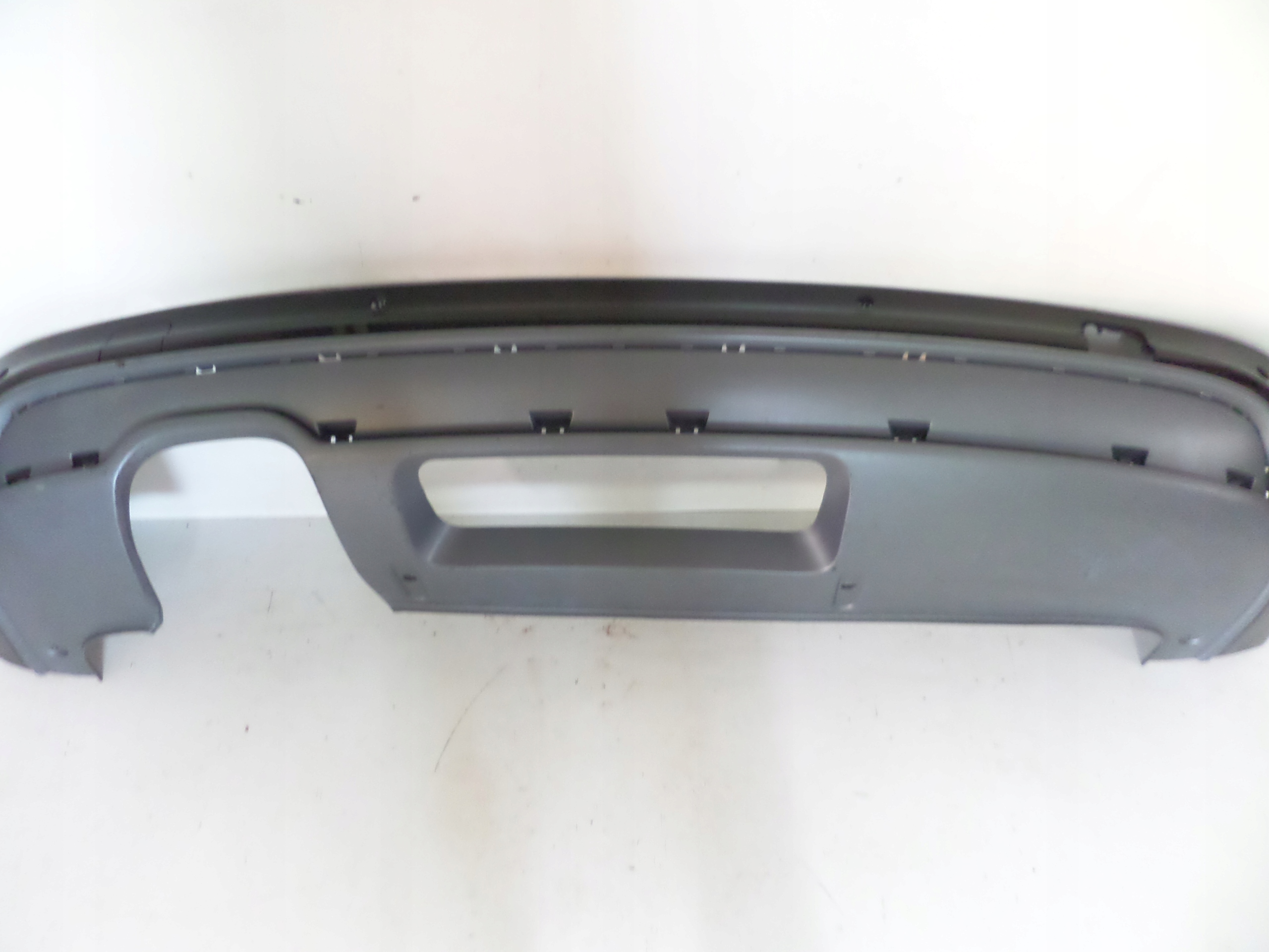 ZADNY SPOJLER AUDI Q3 11-15 S-LINE