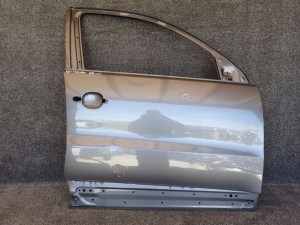 VW TIGUAN 08-15 PRAVE PREDNE DVERE VW TIGUAN 08-15 PRAVE PREDNE DVERE