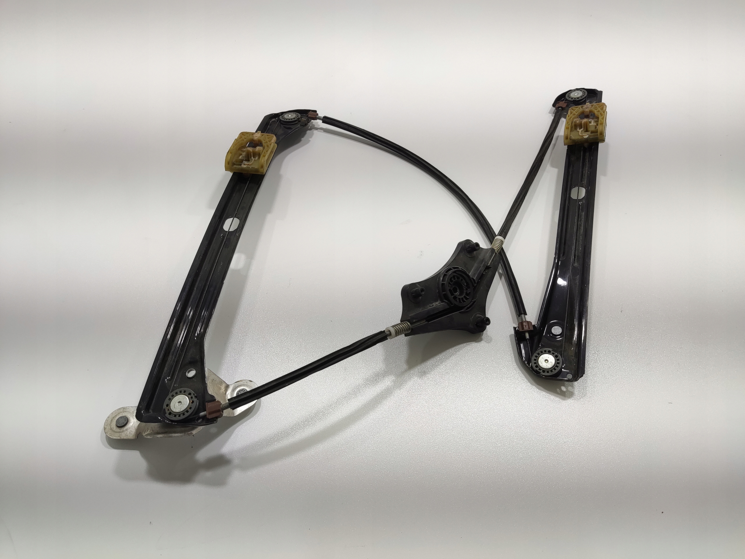 ĽAVÝ PREDNÝ MECHANIZMUS SŤAHOVANIA OKNA VOLKSWAGEN GOLF VII 5Q4837461G 2012-16