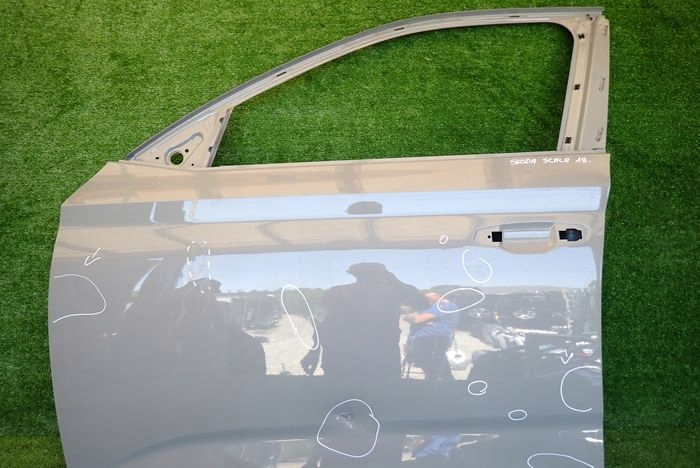 SKODA SCALA 19- LAVE PREDNE DVERE