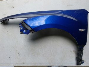 ĽAVÝ PREDNÝ BLATNÍK MAZDA 6 GH 08-12 ĽAVÝ PREDNÝ BLATNÍK MAZDA 6 GH 08-12