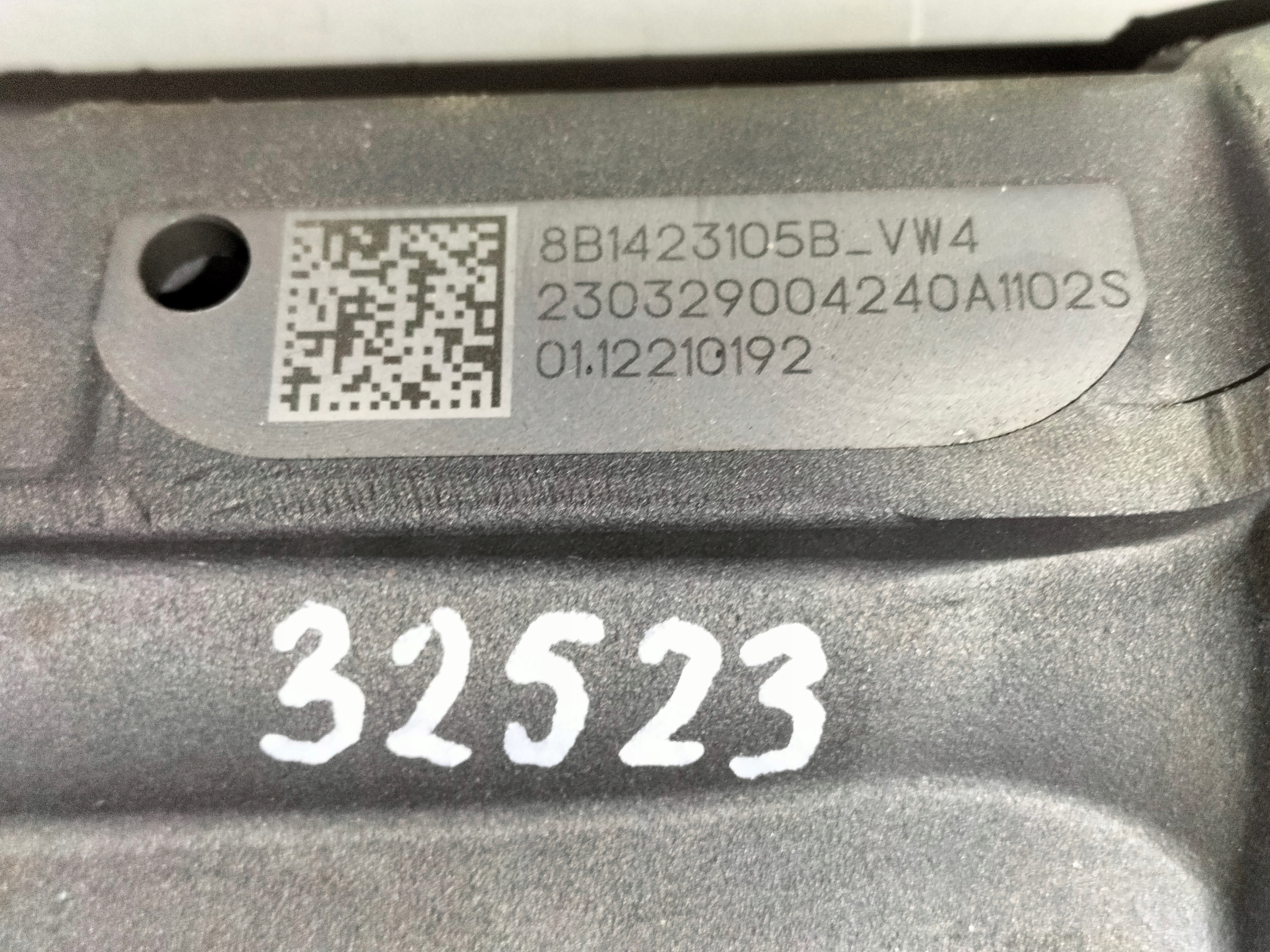 SERVORIADENIE AUDI VW 8B1423105B