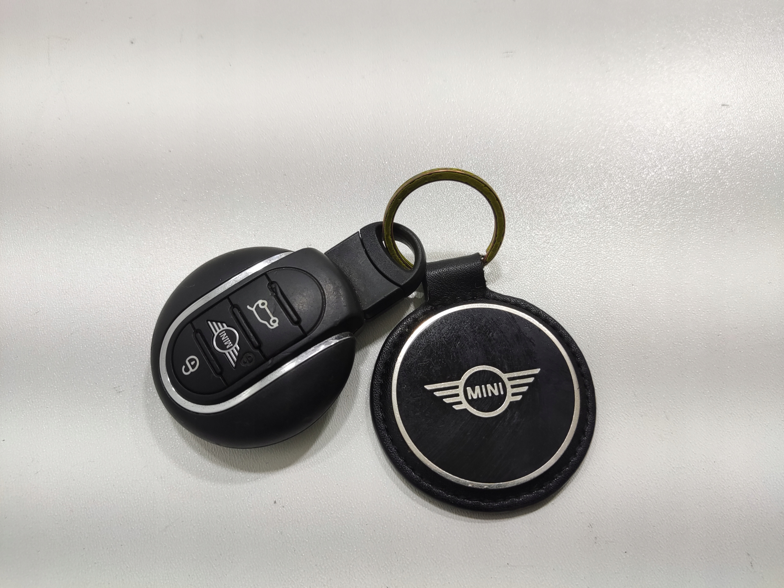 OBAL KĽÚČA PILOT MINI F55 F56 F57 2018-2021