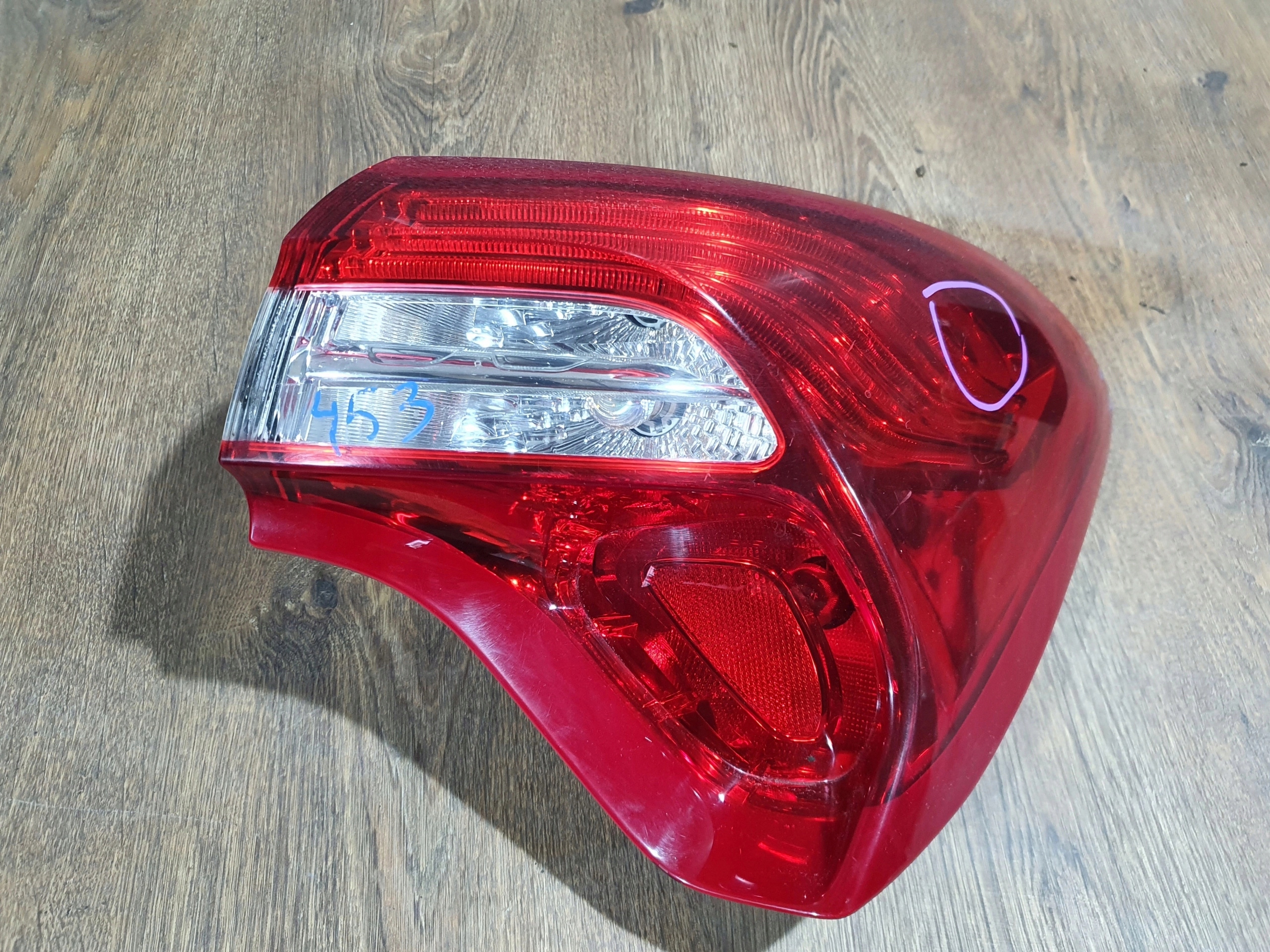 CITROEN DS5 PRAVE ZADNE SVETLO