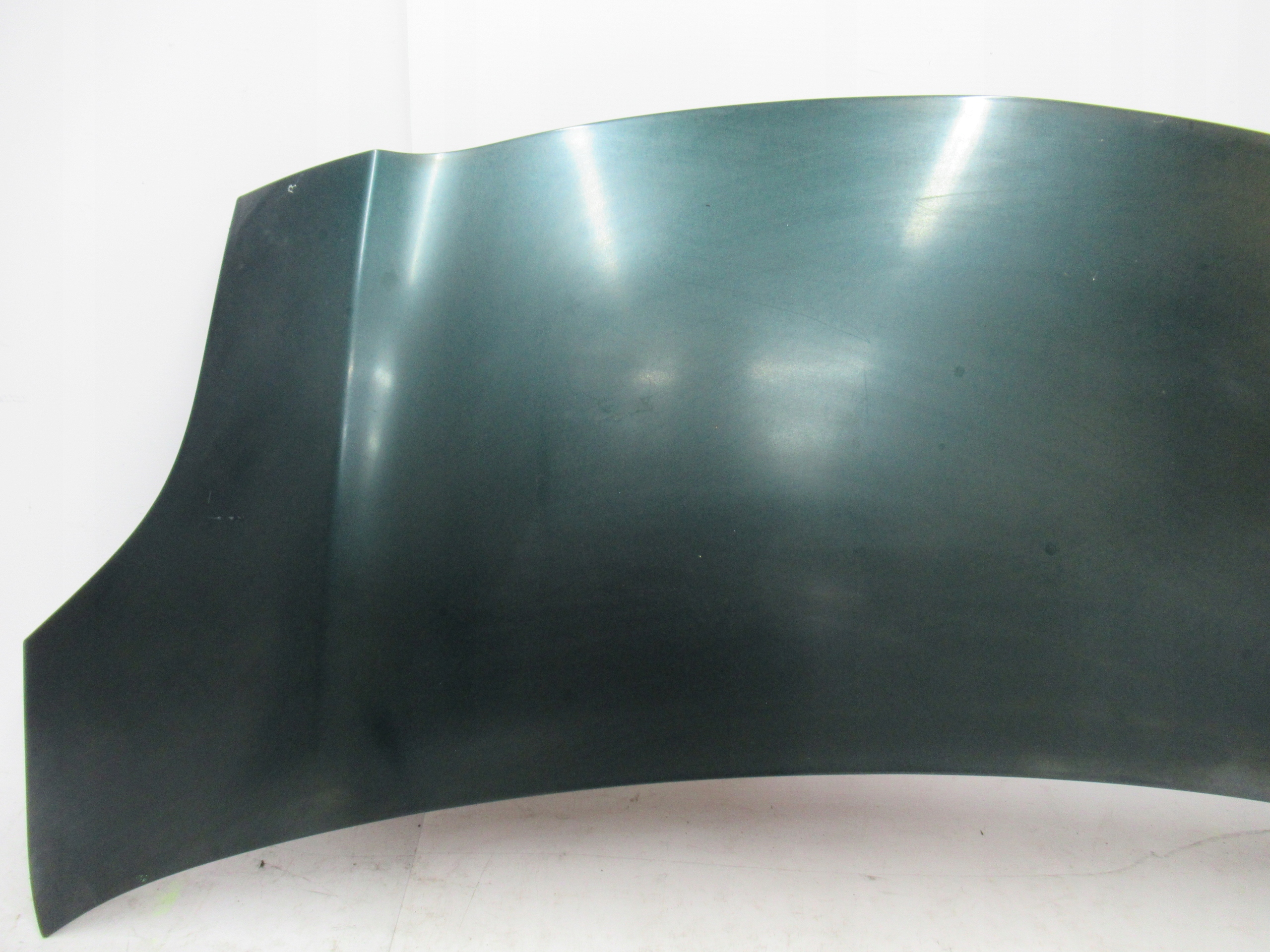 PREDNÁ KAPOTA TOYOTA YARIS II 05-