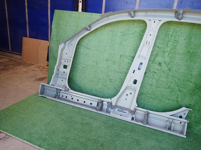 MERCEDES W253 253 GLC PRAVY PRAH PRAVÉ STLPIK A2536371800