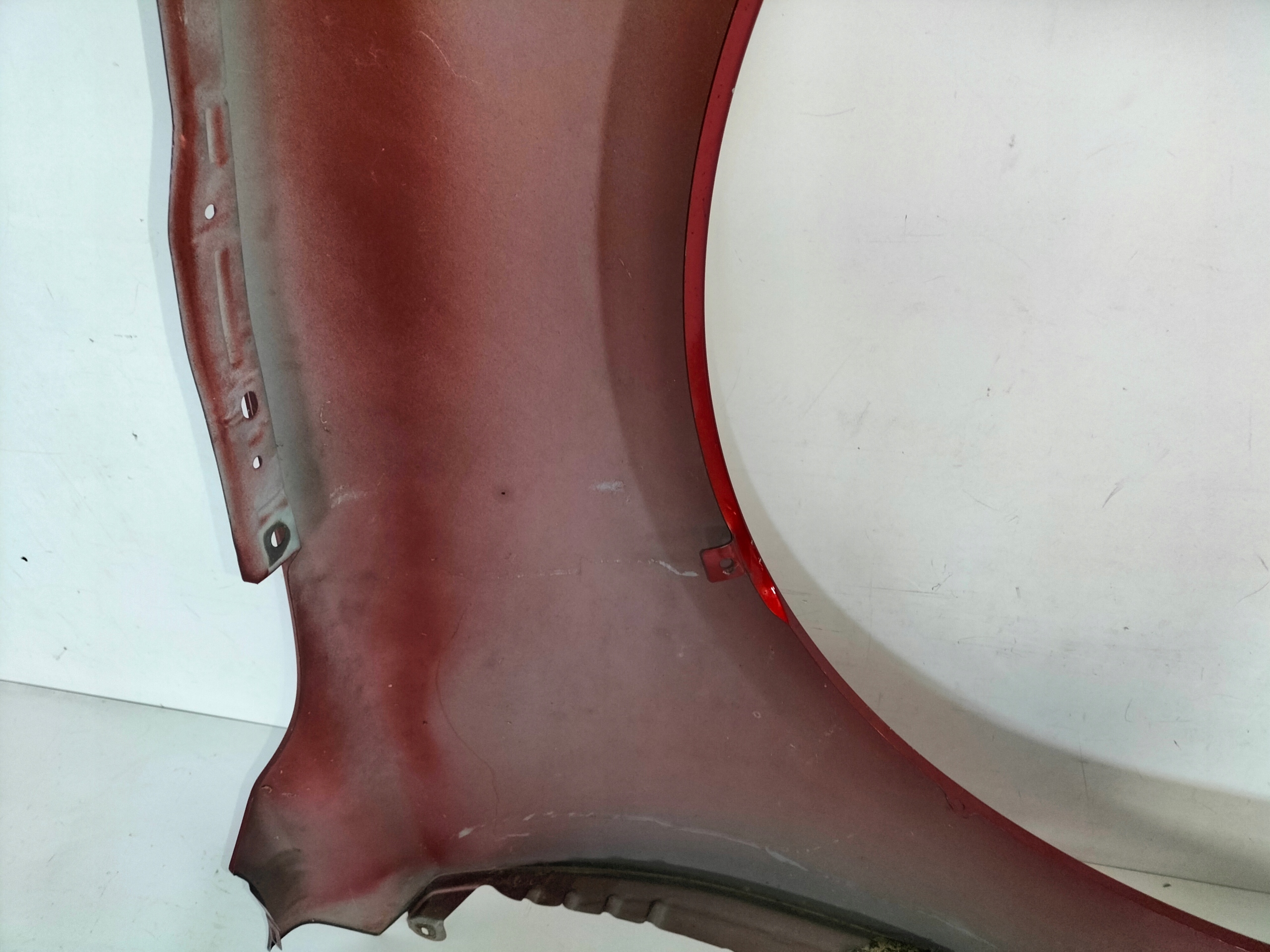 ĽAVÝ PREDNÝ BLATNÍK MAZDA 3 BM 13-