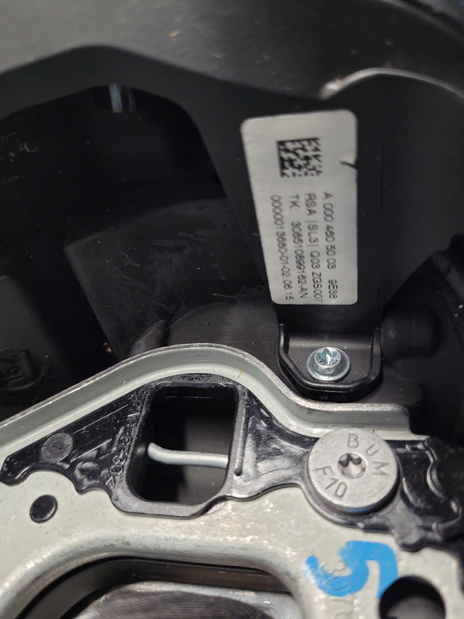 MERCEDES W205 VOLANT MULTIFUNKCIA A0004605003