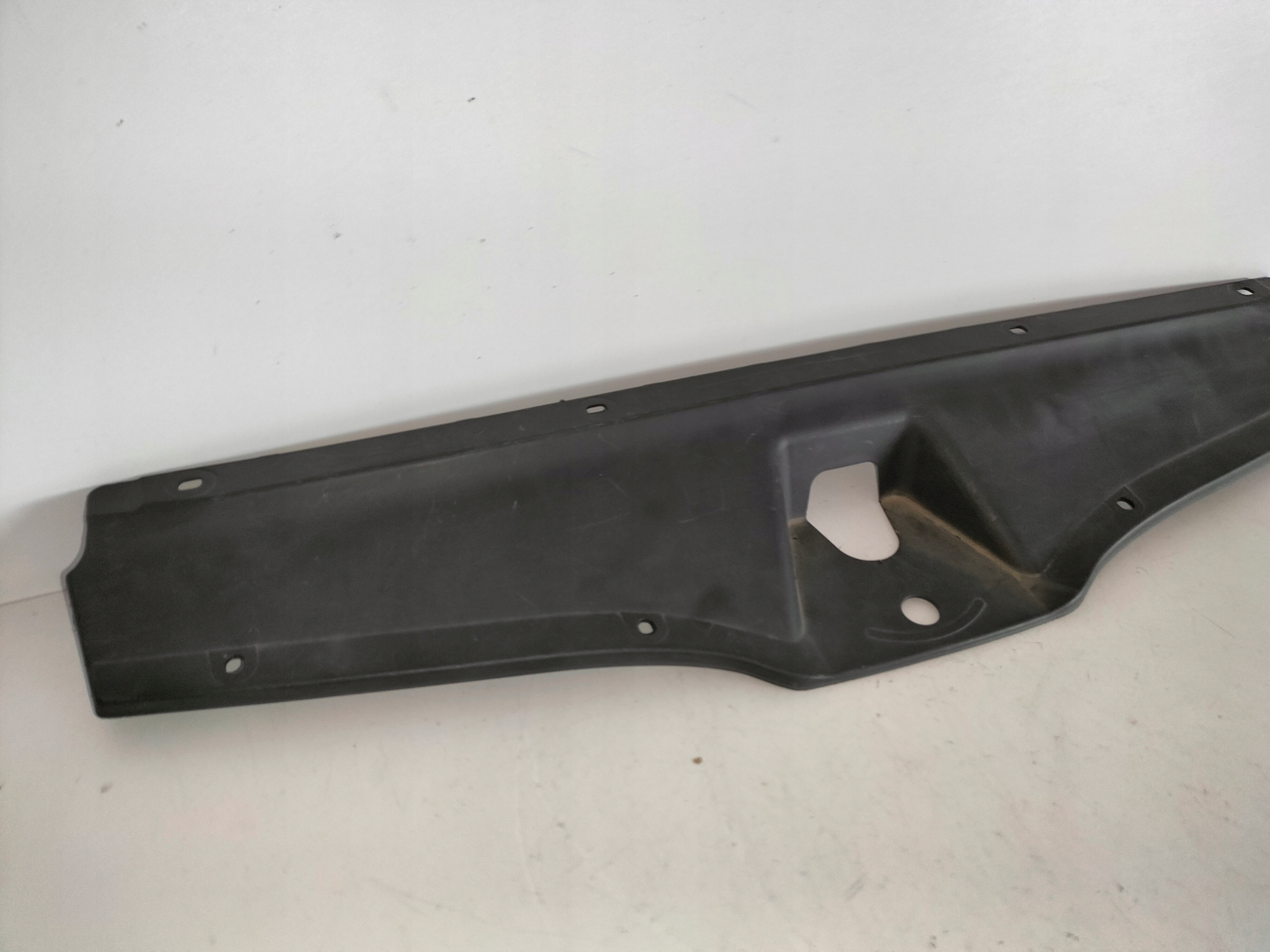 KRYT KRYT PREDNEHO CELA SKODA OCTAVIA 4 IV 19-