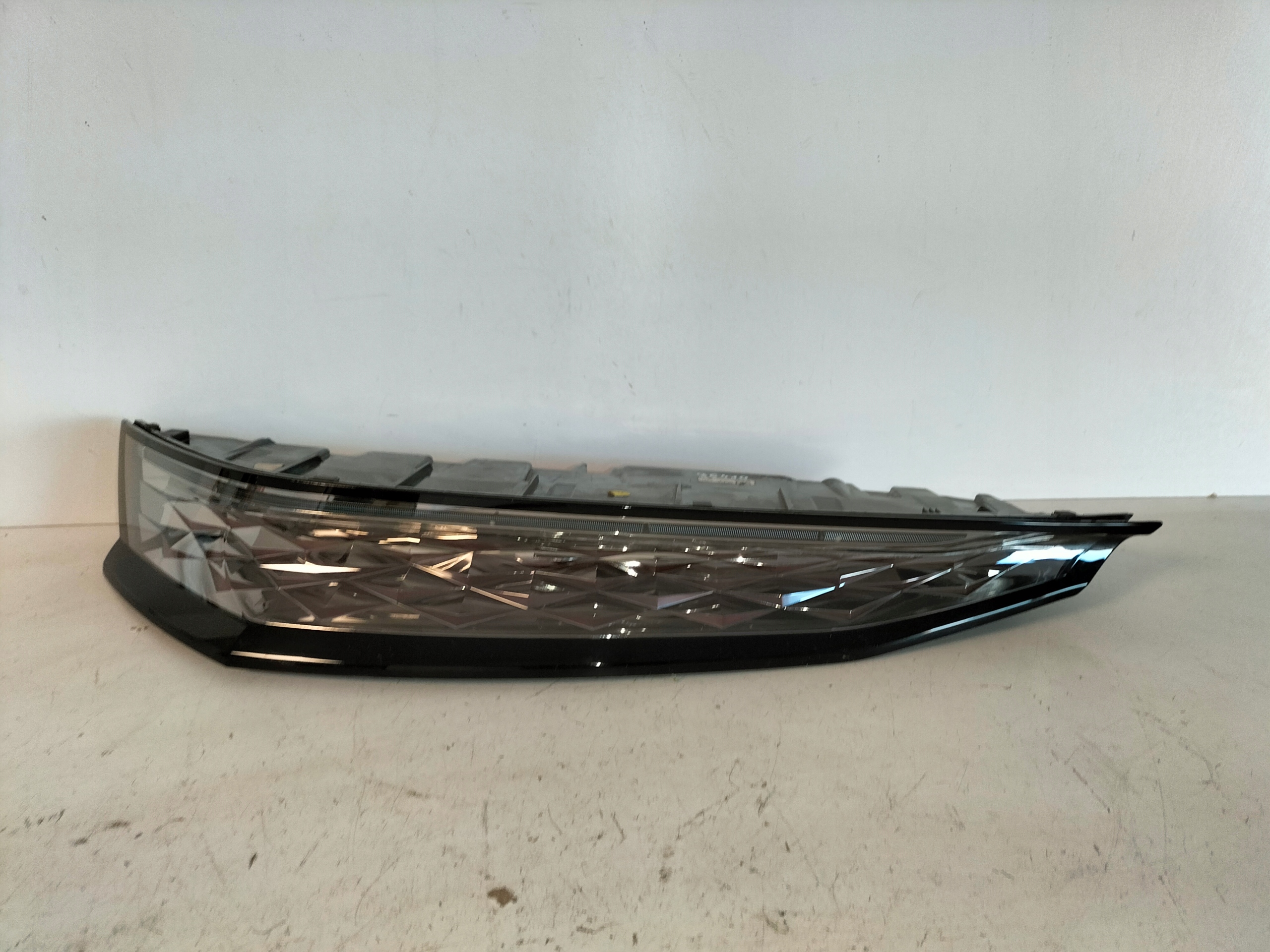 LAVE ZADNE SVETLO CITROEN DS7 LIFT 22- LED