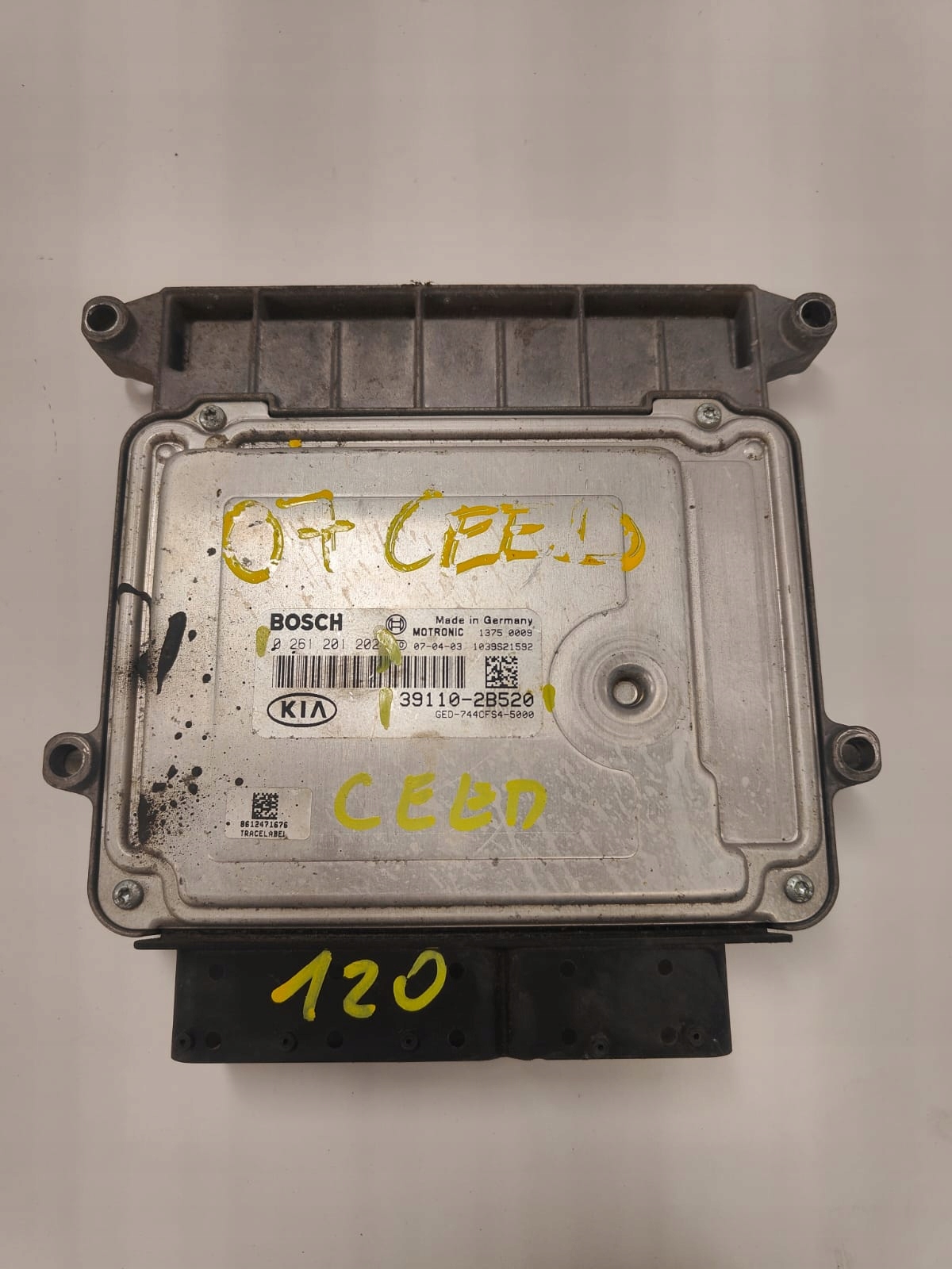 Kia Ceed 39110-2B520 0261201202 RIADIACA JEDNOTKA ECU