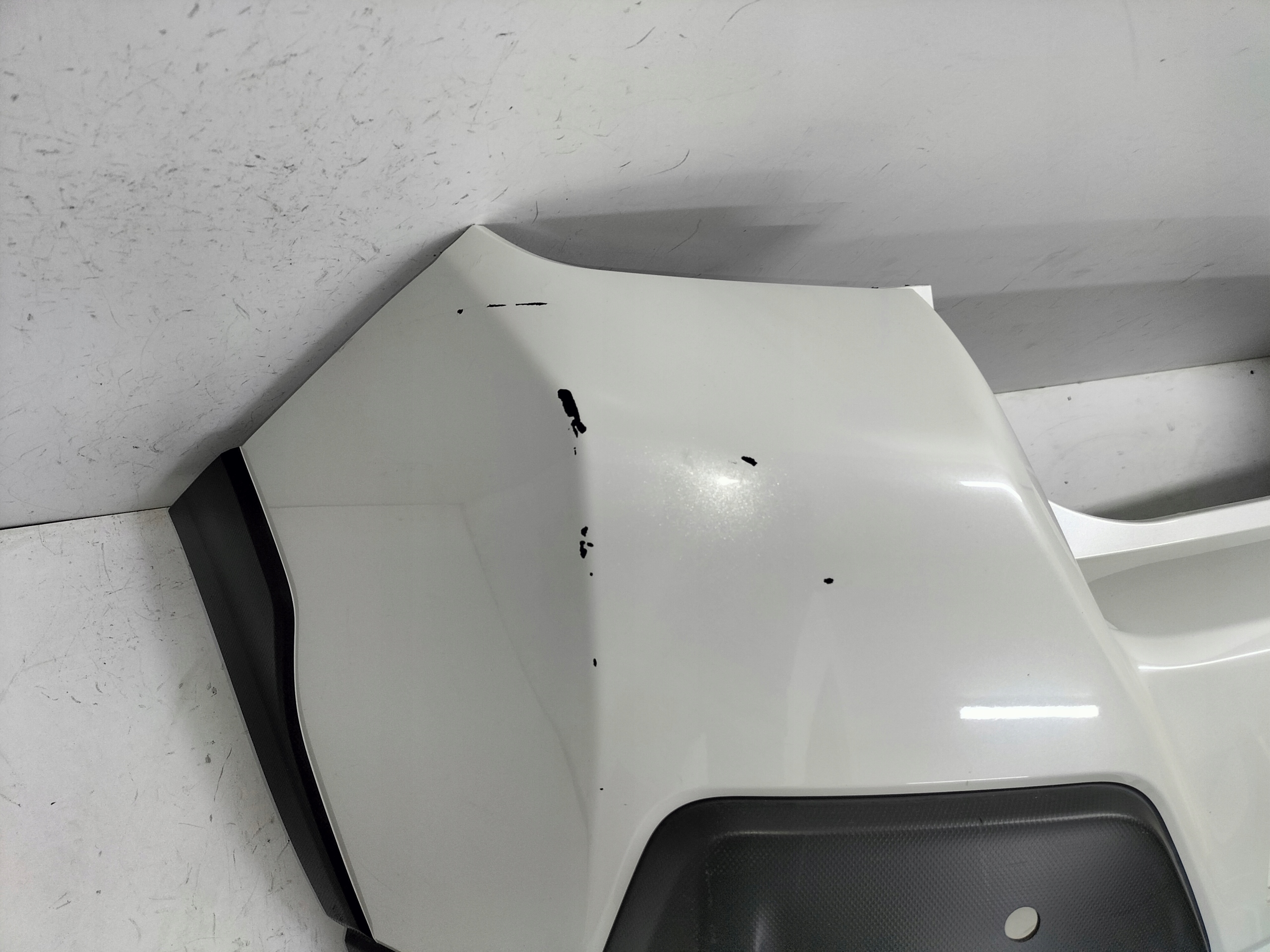 ZADNÝ NÁRAZNÍK SUBARU XV CROSSTREK 17-