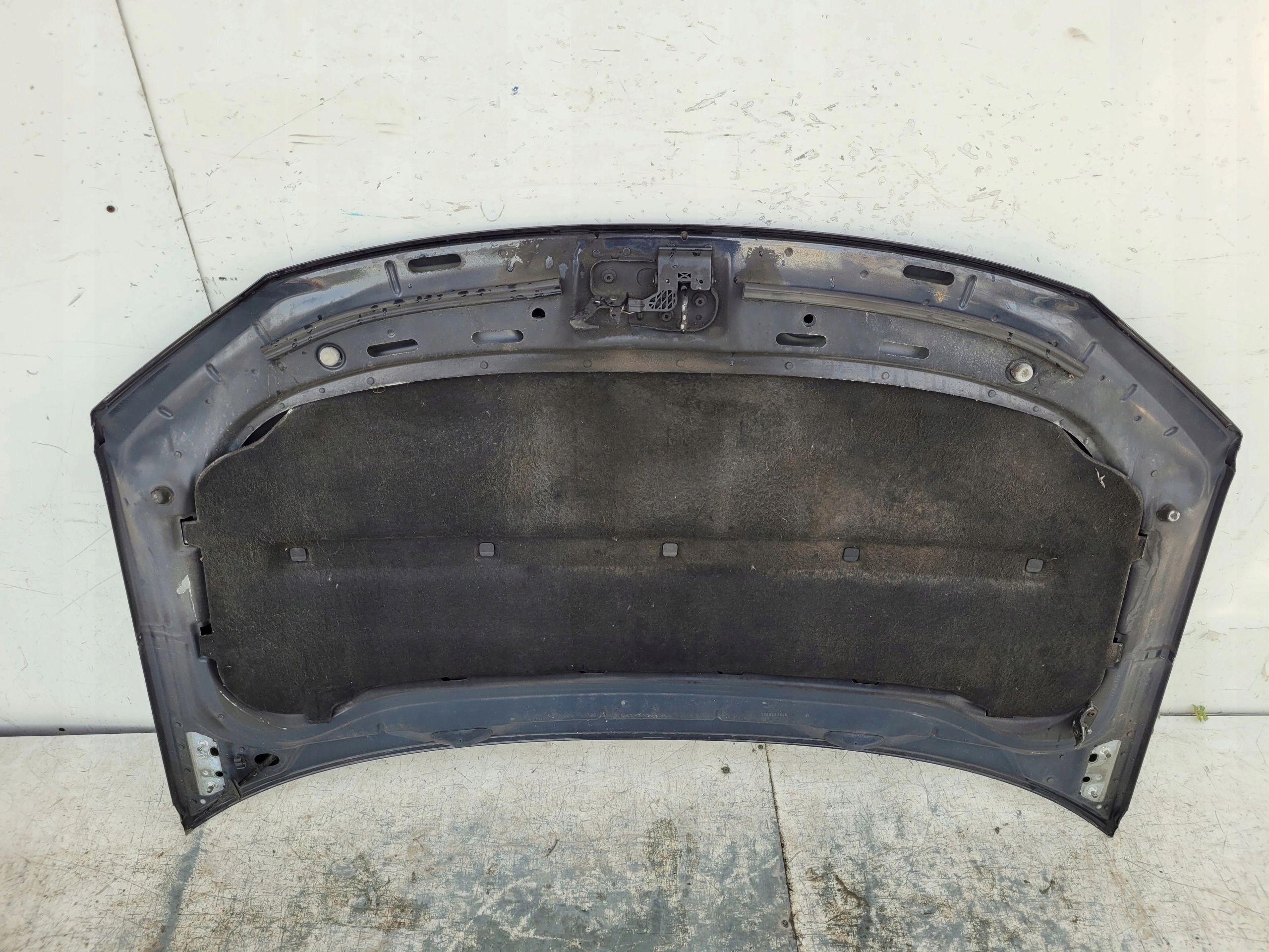 VW TOURAN 1 1T0 07-010 LIFT PREDNA KAPOTA