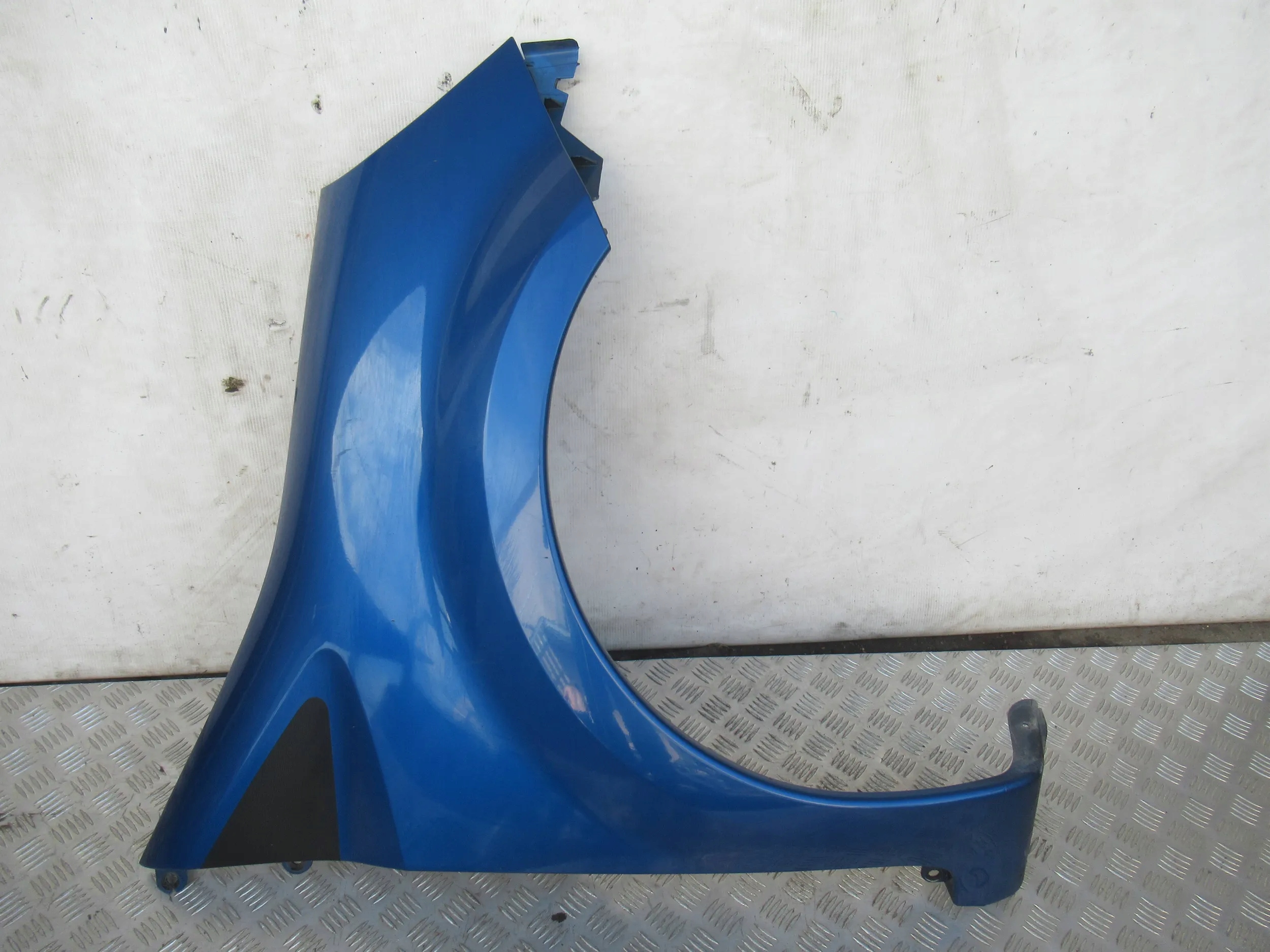 BLATNIK PREDNÝ PRAVY RENAULT MODUS LIFT 08-