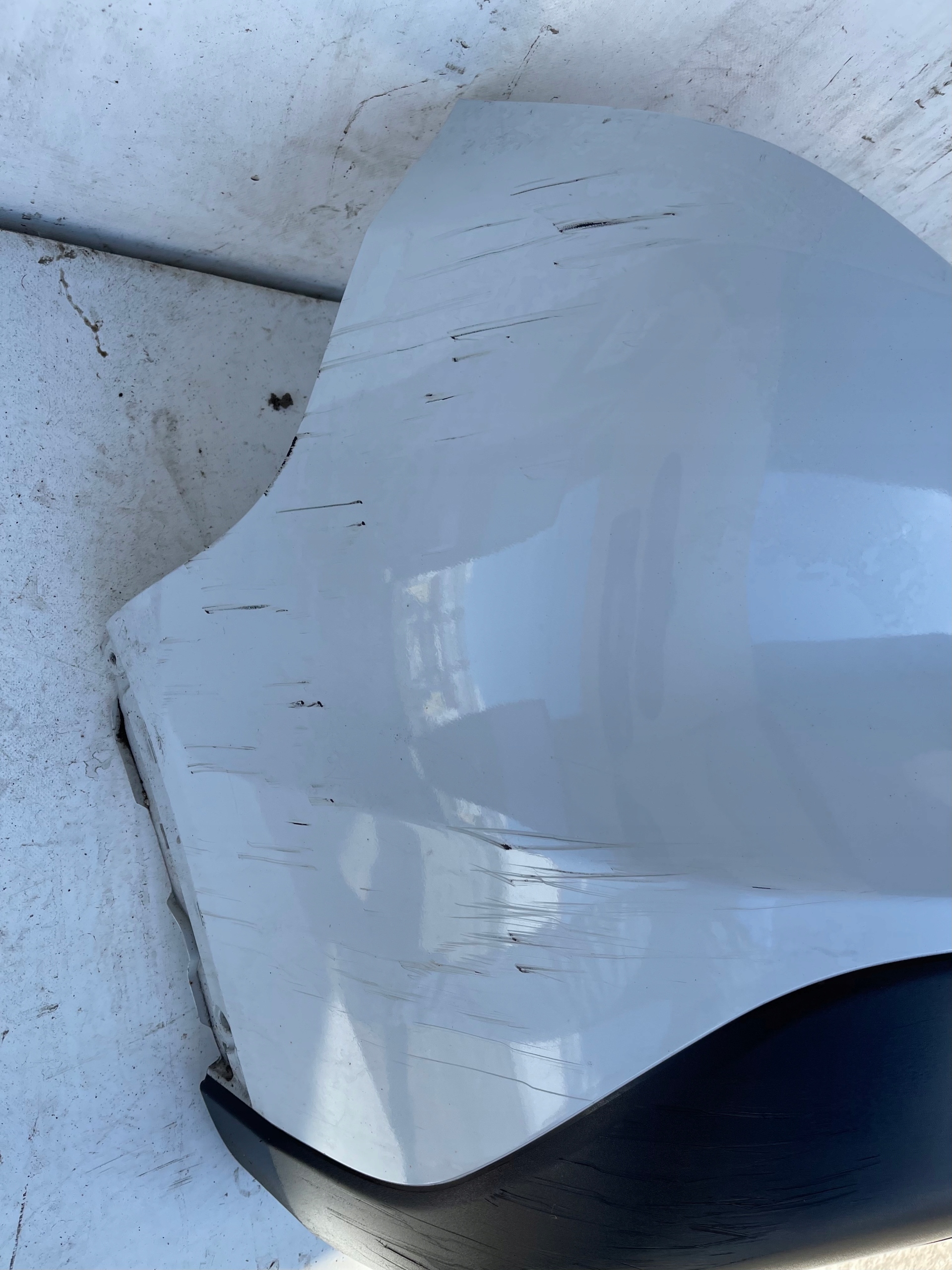 ZADNÝ NÁRAZNÍK SUZUKI VITARA 15-