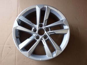 AUDI A3 8Y0 8Jx17 ET46 5×112 HLINIKOVY DISK ELEKTRON AUDI A3 8Y0 8Jx17 ET46 5×112 HLINIKOVY DISK ELEKTRON