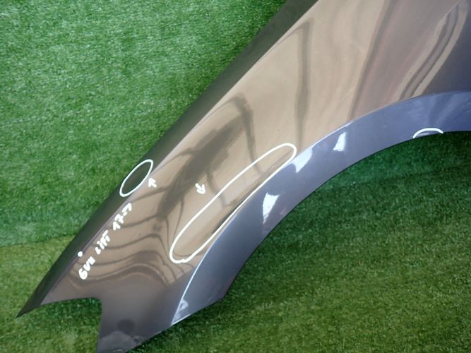 VW GOLF VII LIFT 17- ĽAVÝ PREDNÝ BLATNÍK