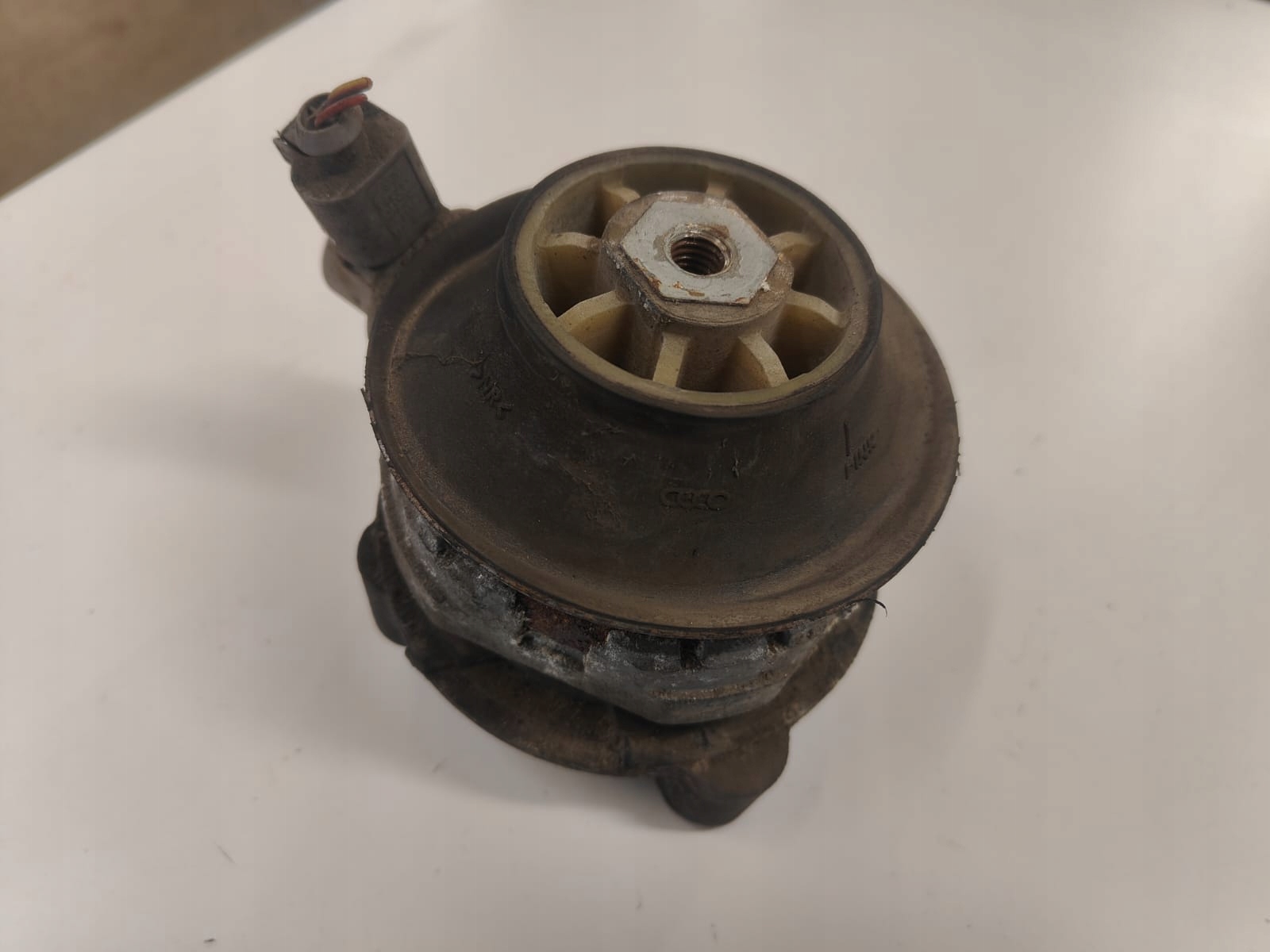 Audi 3.0 tdi 4E0199381 SILENBLOK DRZIAK MOTORA CIDLO