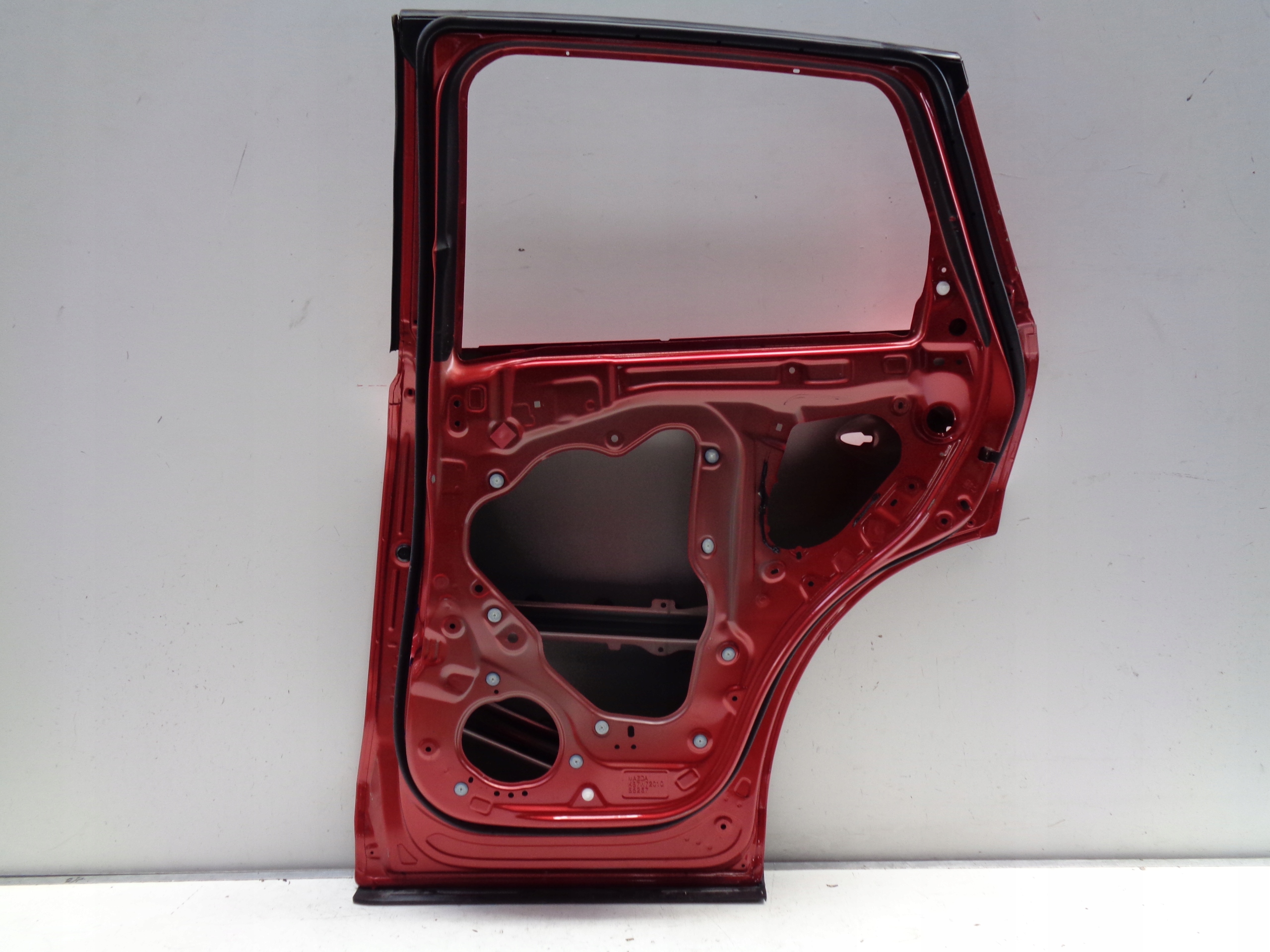 PRAVE ZADNE DVERE MAZDA CX5 II 17- NR 35419