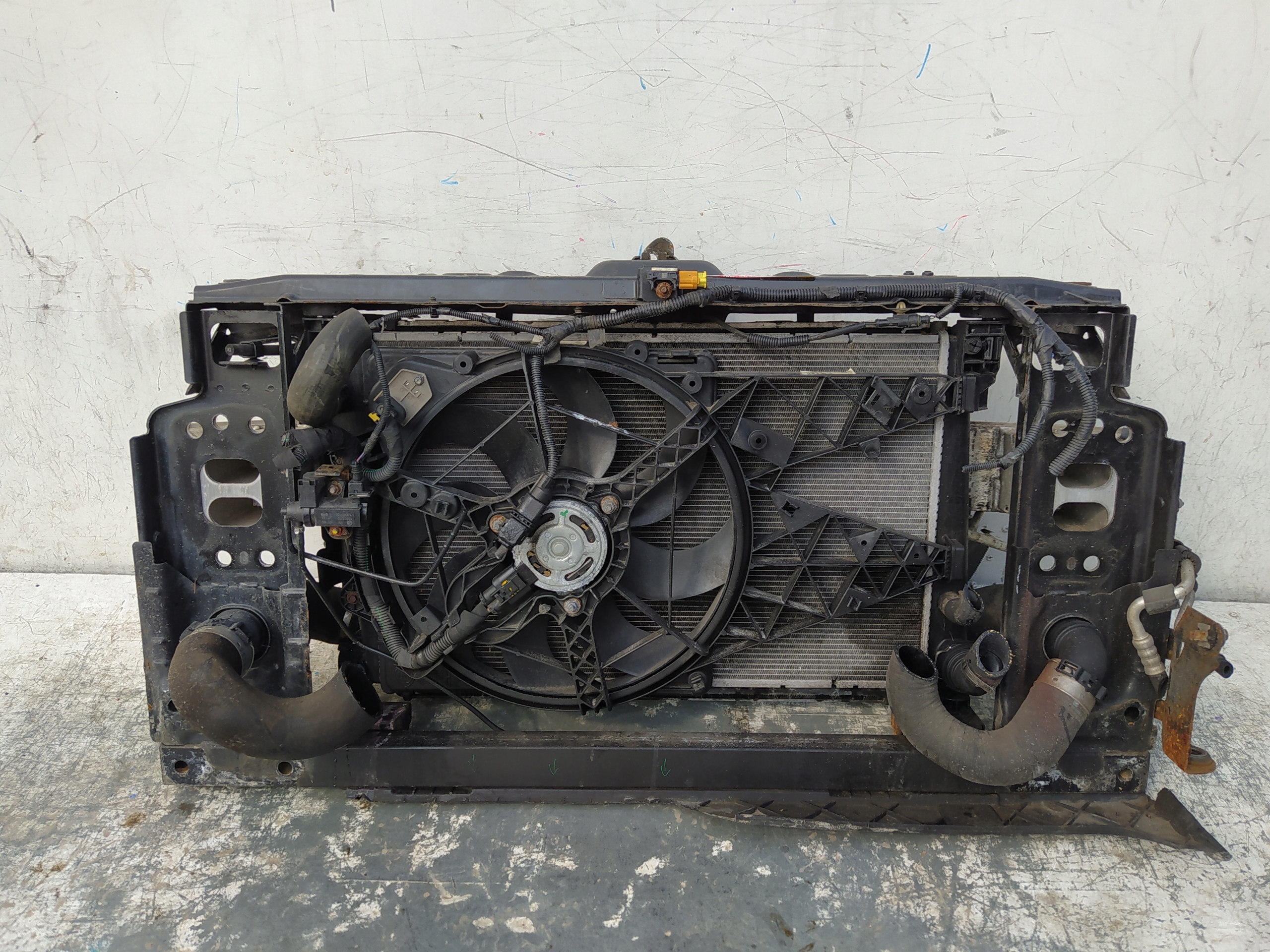 ALFA ROMEO GIULIETTA 2.0 JTD PREDNE CELO