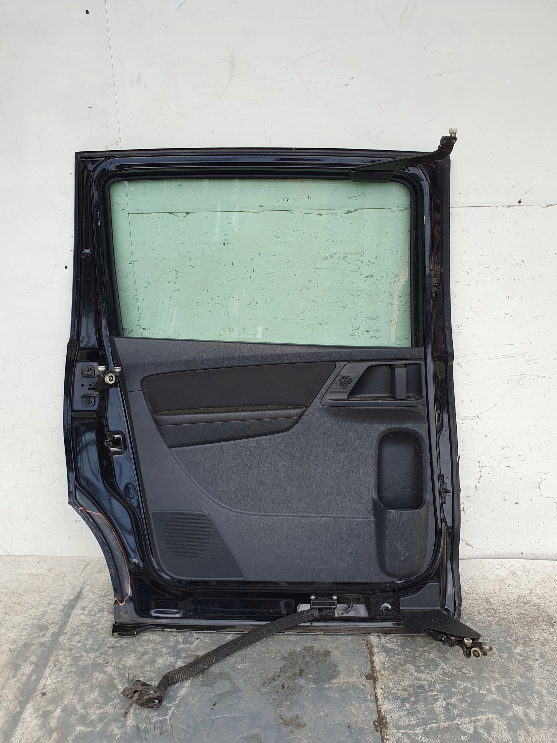 VW SHARAN 7N ALHAMBRA 010- LAVE ZADNE DVERE POSUVNE