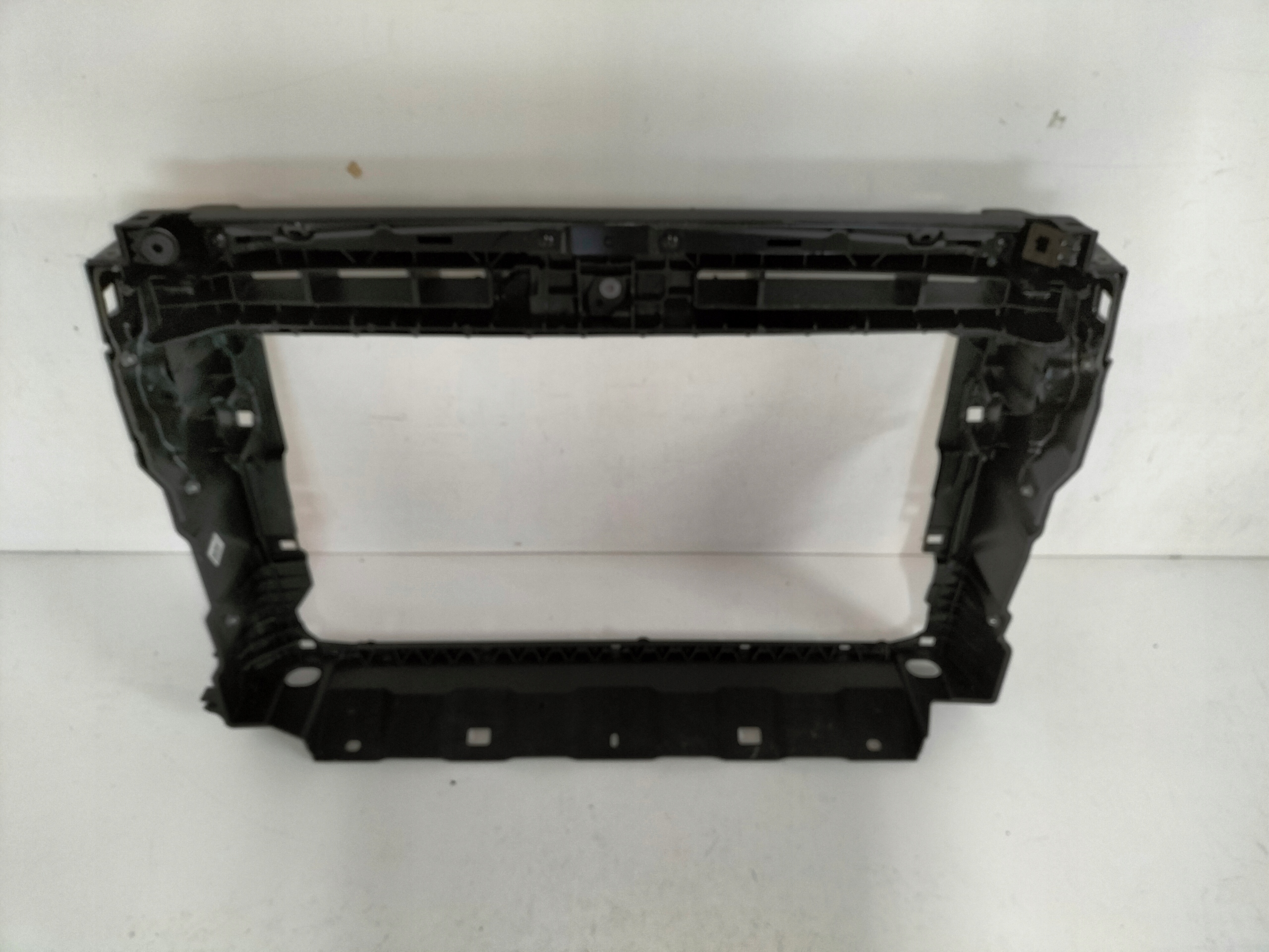 PREDNÉ ČELO SEAT TARRACO 18-
