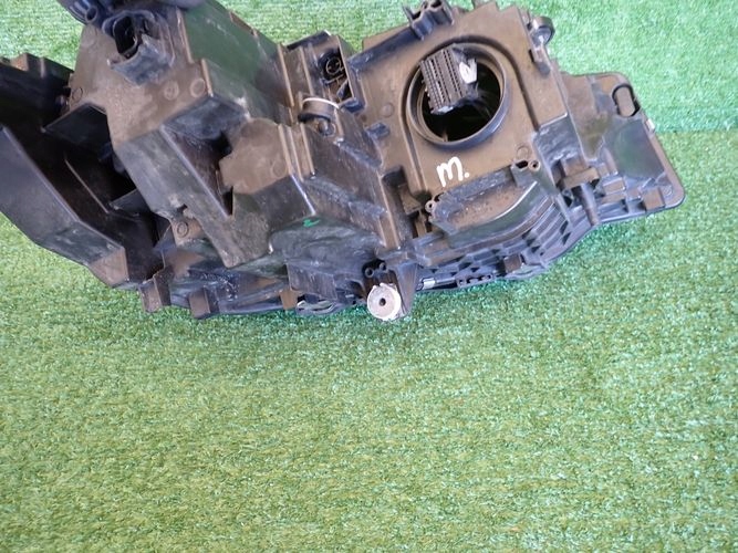BMW G20 G21 3 FULL LED LAVE PREDNE SVETLO 9481695-08