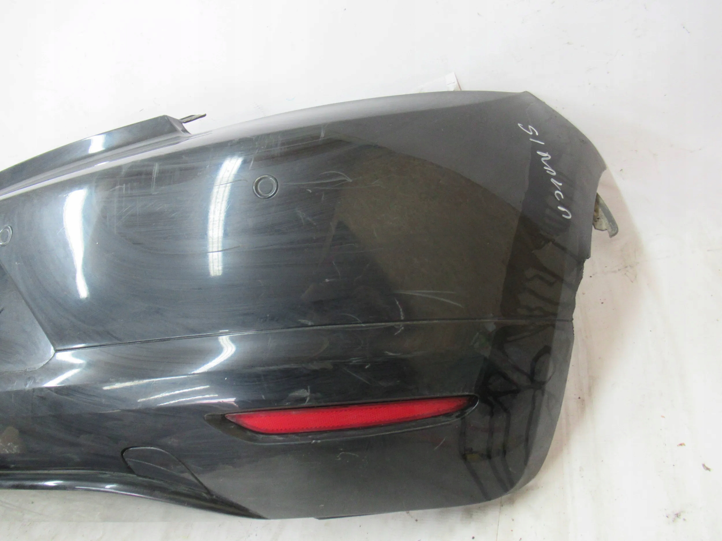 ZADNÝ NÁRAZNÍK Volkswagen Scirocco PDC