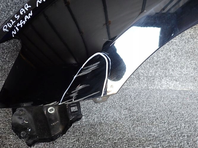 NISSAN PULSAR 14- ĽAVÝ PREDNÝ BLATNÍK