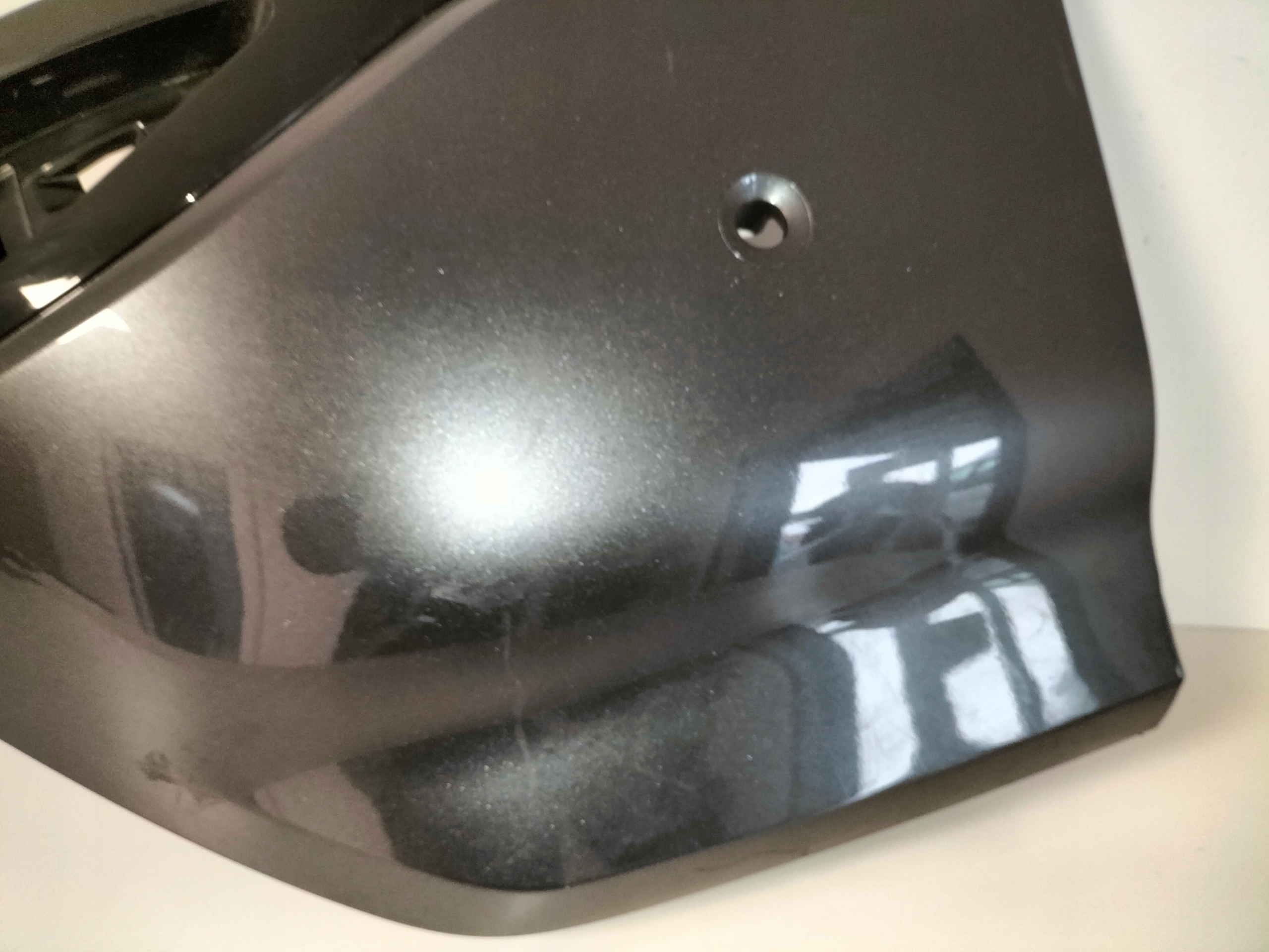 PRAVY ROH ZADNEHO NARAZNIKA AUDI Q6 85H E-TRON 24- RS