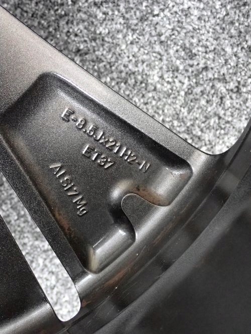 AUDI A6 C8 S6 8,5Jx21 ET37 5×112 HLINIKOVY DISK ELEKTRON