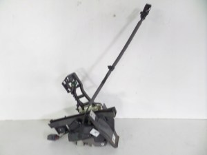 ZAMOK PRAVYCH ZADNYCH DVERI FORD FOCUS MK3 11- ZAMOK PRAVYCH ZADNYCH DVERI FORD FOCUS MK3 11-