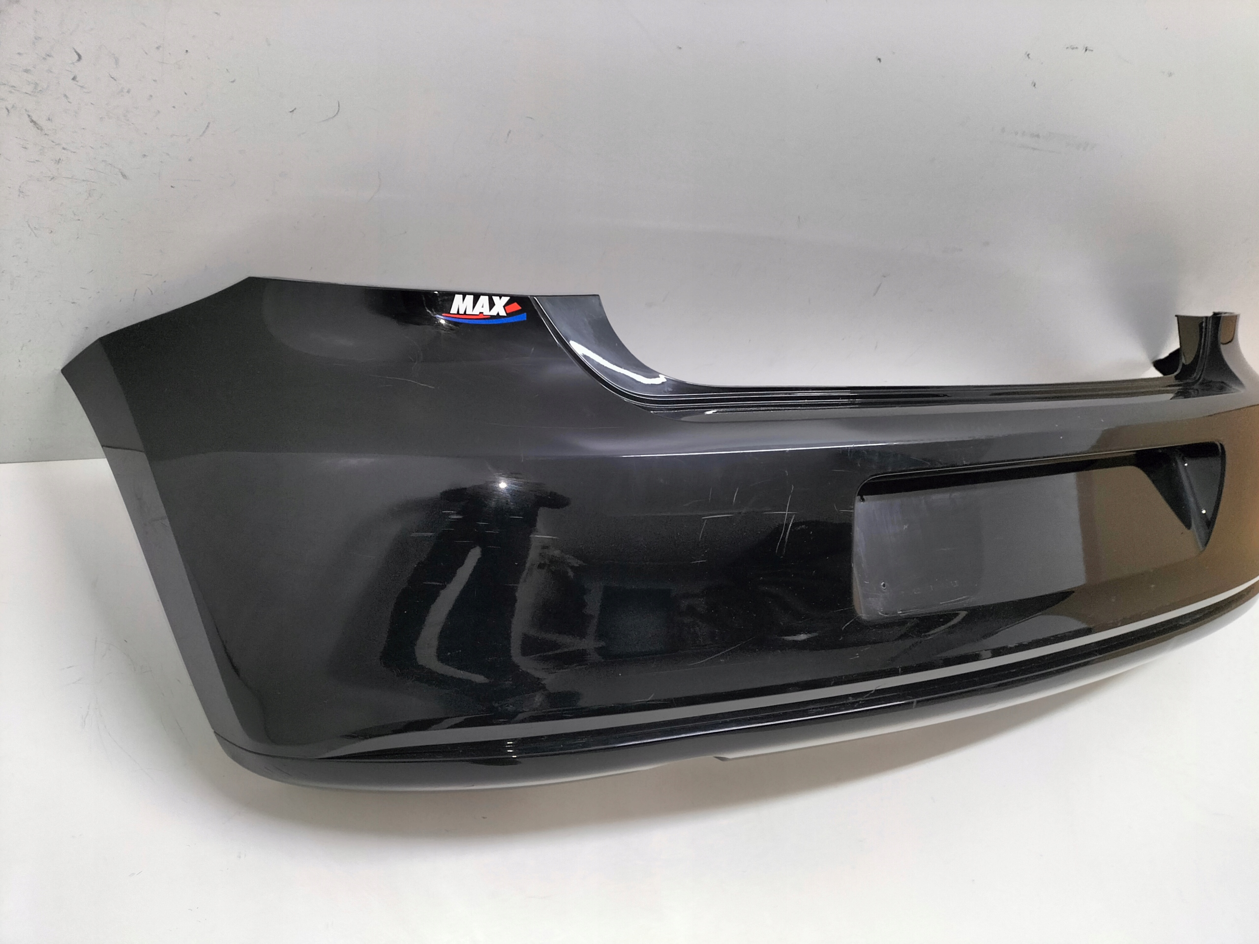 ZADNÝ NÁRAZNÍK VW POLO V 6R 09-14