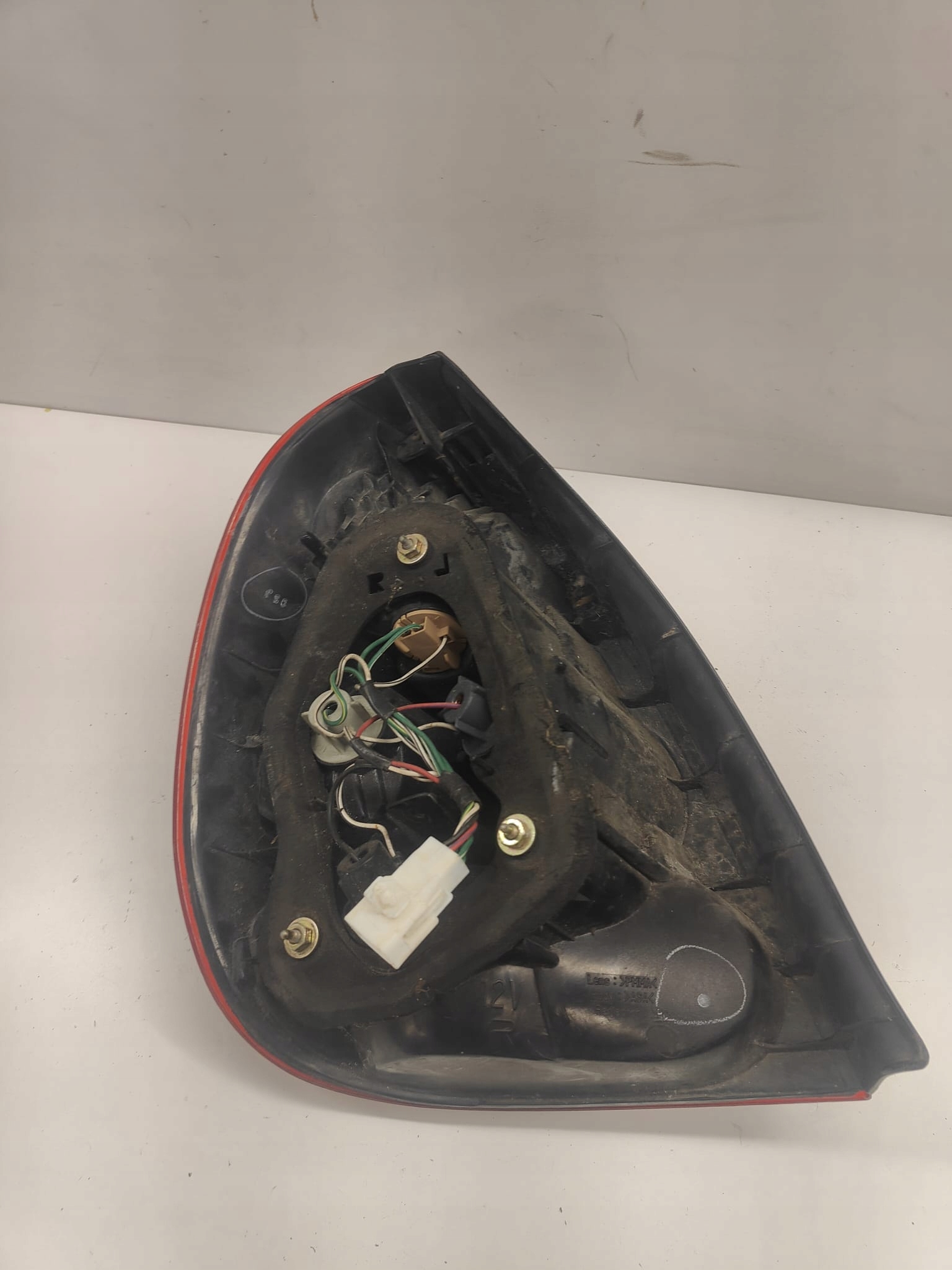 Toyota corolla e11 hb ZADNA ZADNA PRAVA SVETLO