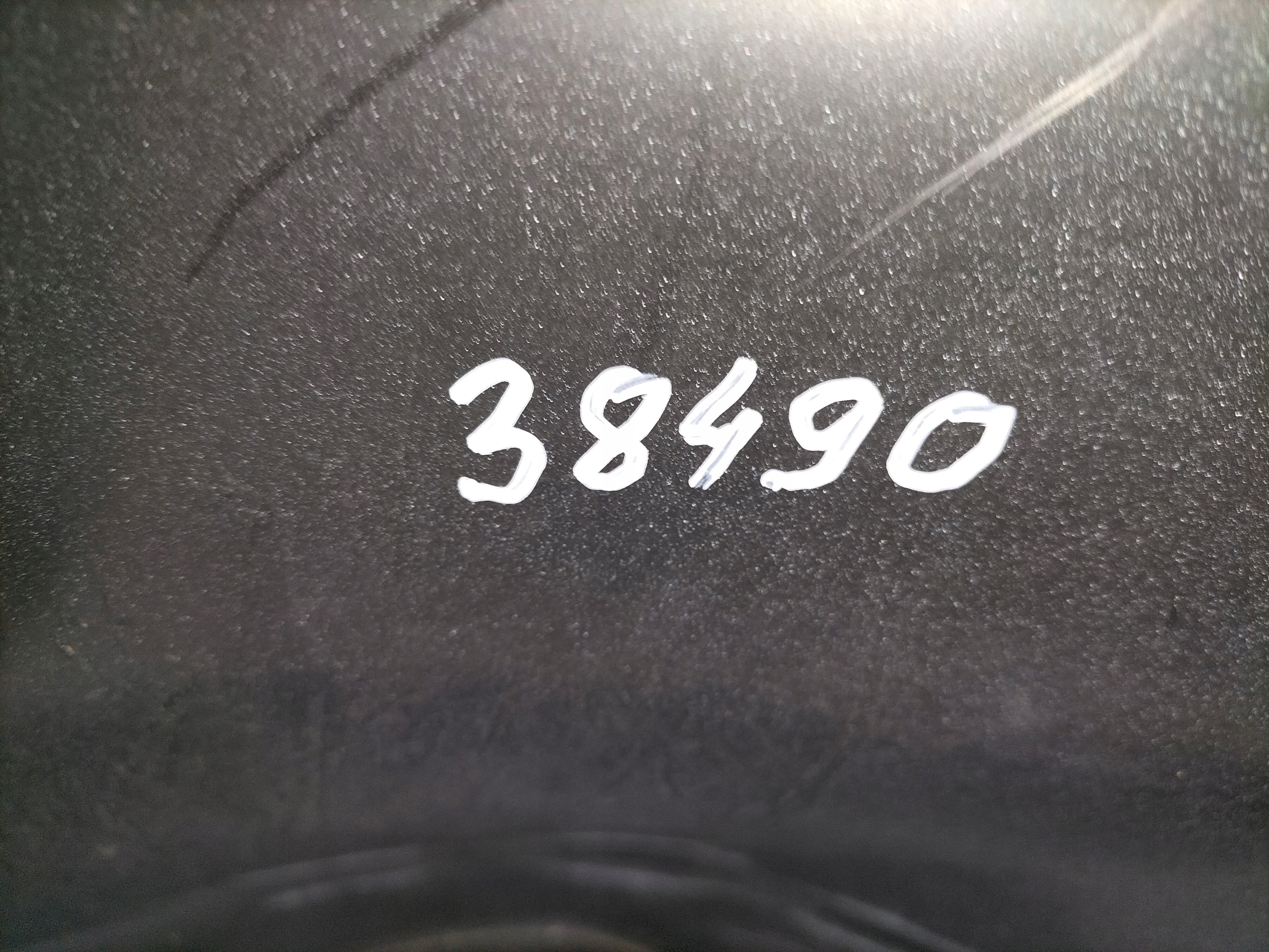 ZADNÝ NÁRAZNÍK VW TIGUAN III 24-