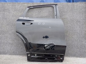 MERCEDES W247 247 GLA PRAVE ZADNE DVERE MERCEDES W247 247 GLA PRAVE ZADNE DVERE