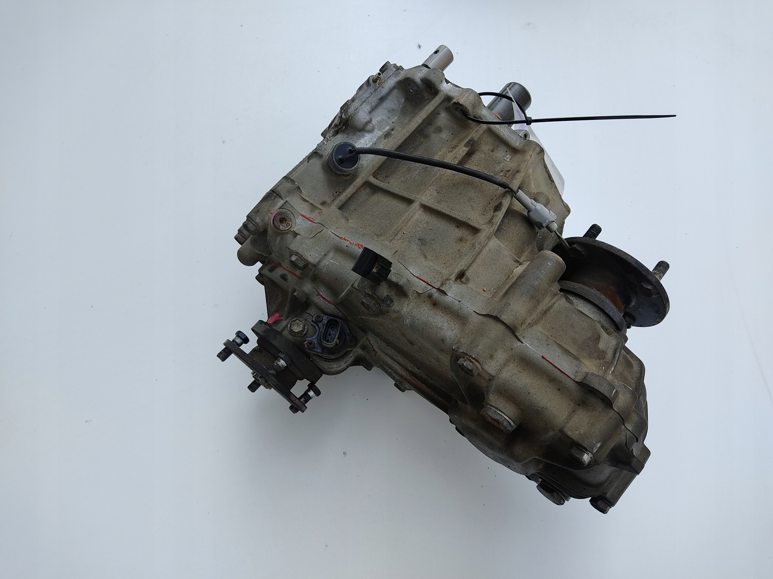 PRIDAVNA PREVODOVKA TOYOTA 4RUNNER 2.4 TD 90-