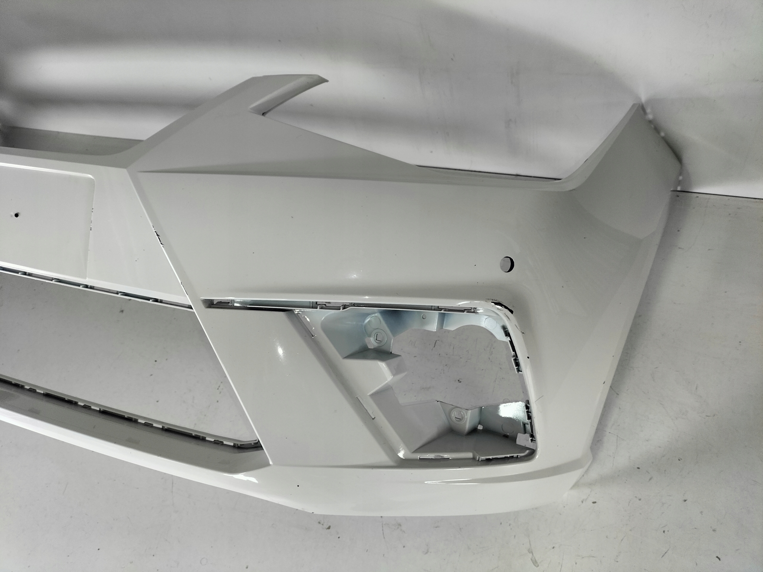 PREDNÝ NÁRAZNÍK SEAT IBIZA V 6F0 17-
