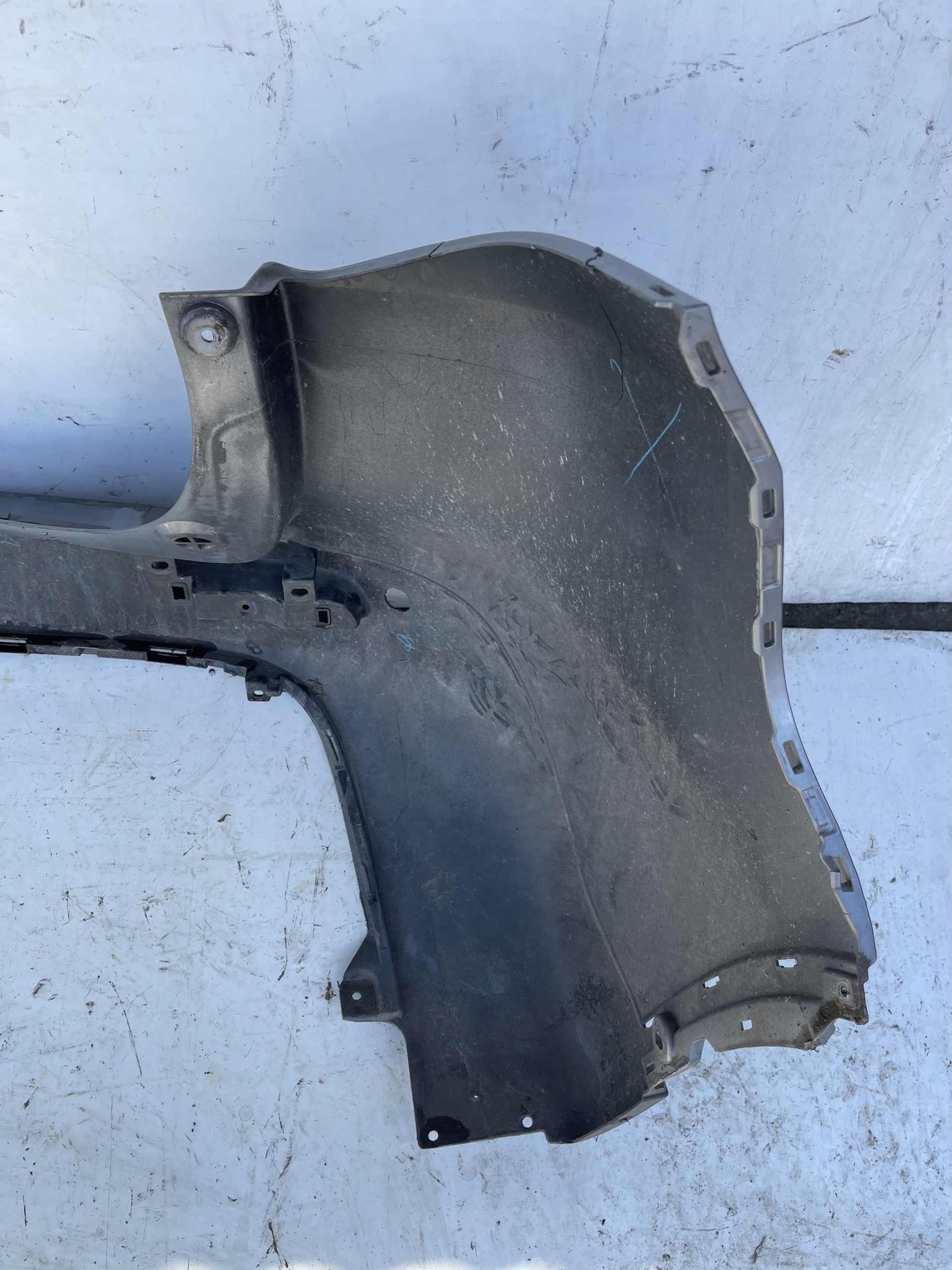 ZADNÝ NÁRAZNÍK SUZUKI VITARA 15-