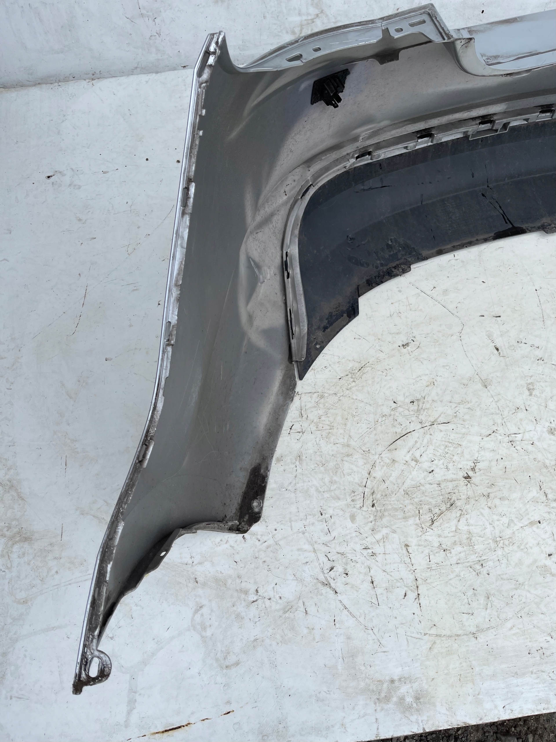 ZADNÝ NÁRAZNÍK SKODA RAPID 5JH807421