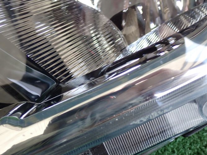 LOGAN SANDERO II LIFT 15- LAVE PREDNE SVETLO